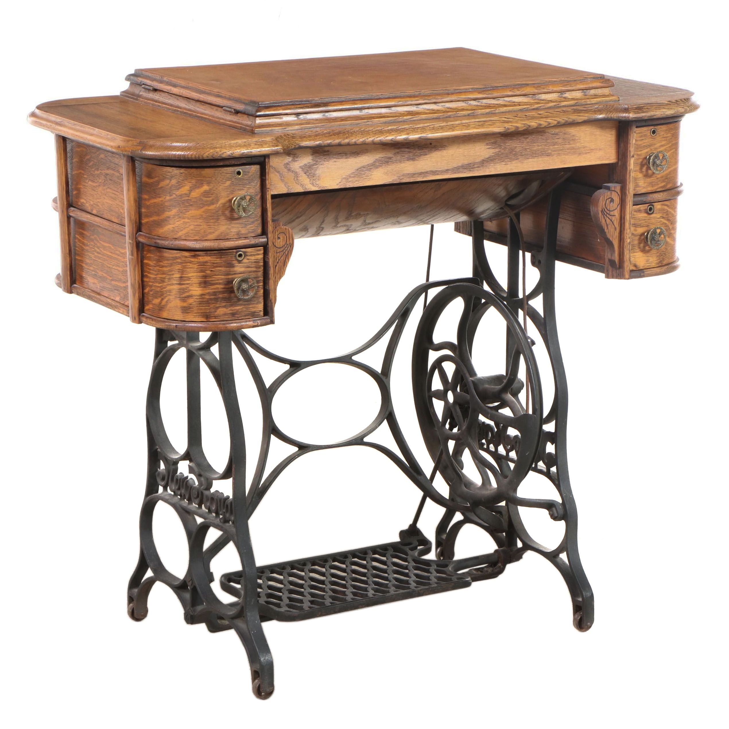 Illinois Sewing Machine Co. "New Royal" Oak and Cast Iron Treadle Sewing Machine