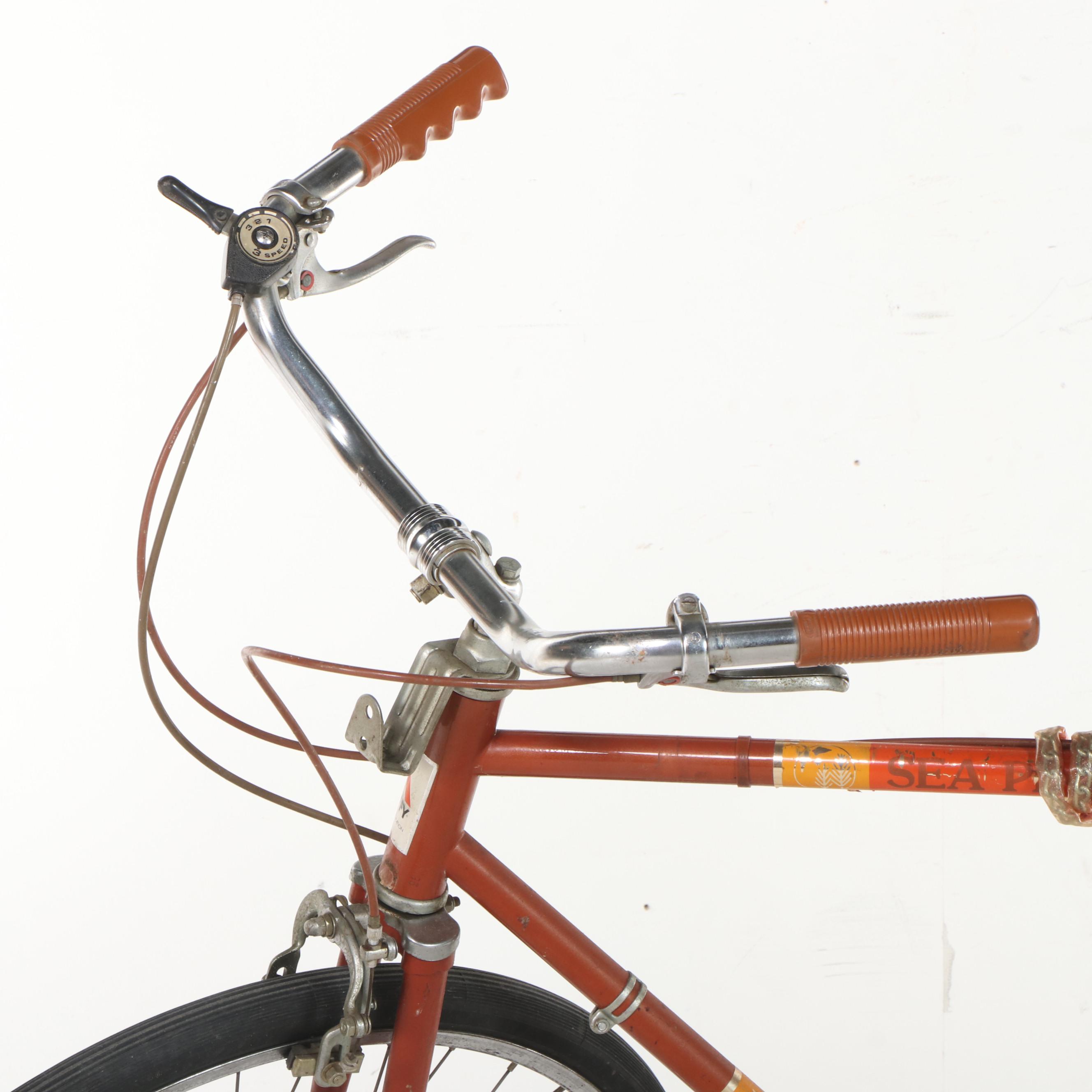 Huffy Men's 3-Speed Sea Pines Road Bicycle, Late 20th Century