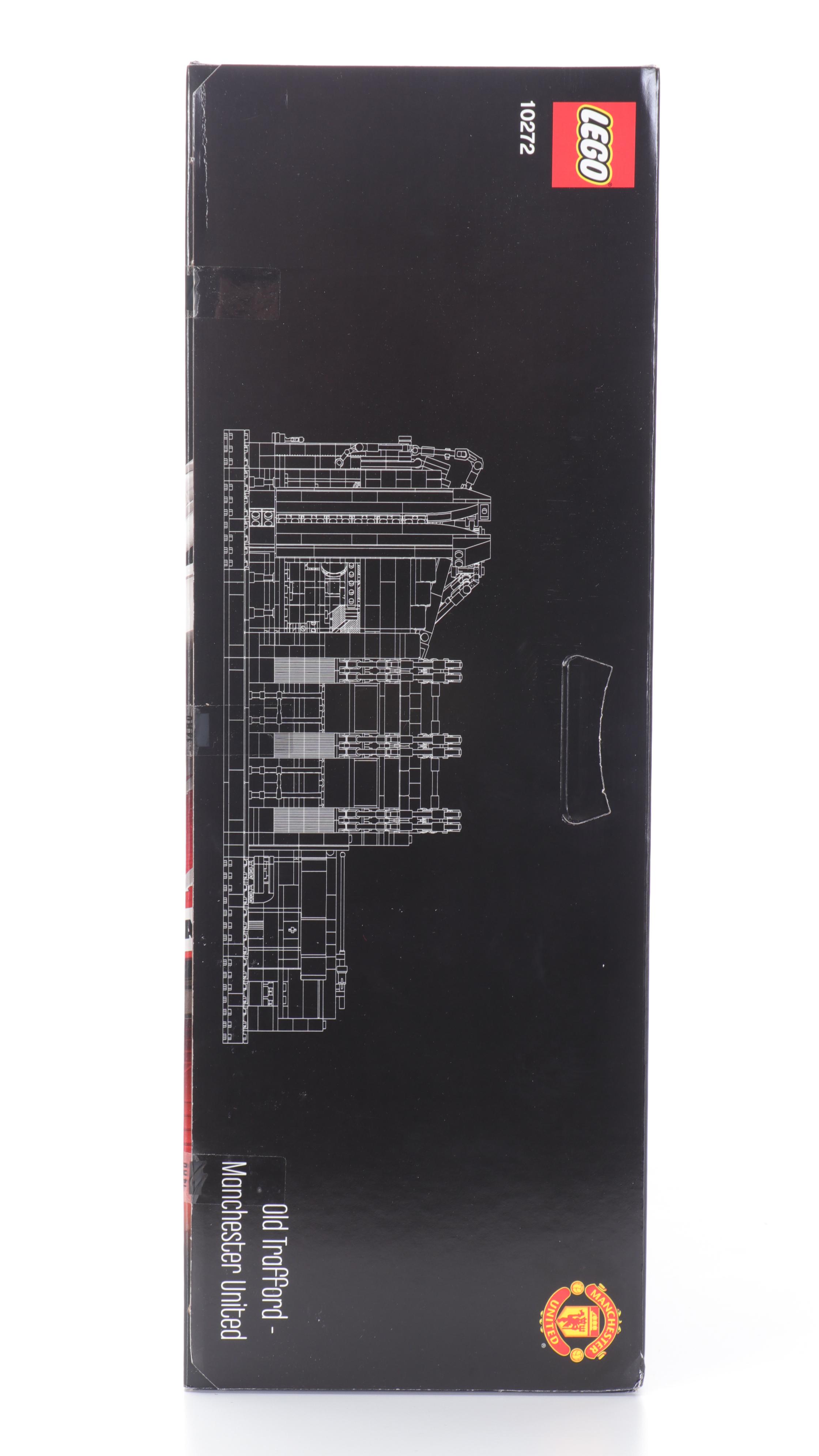 LEGO Creator Manchester United Old Trafford Stadium and BrickHeadz Character