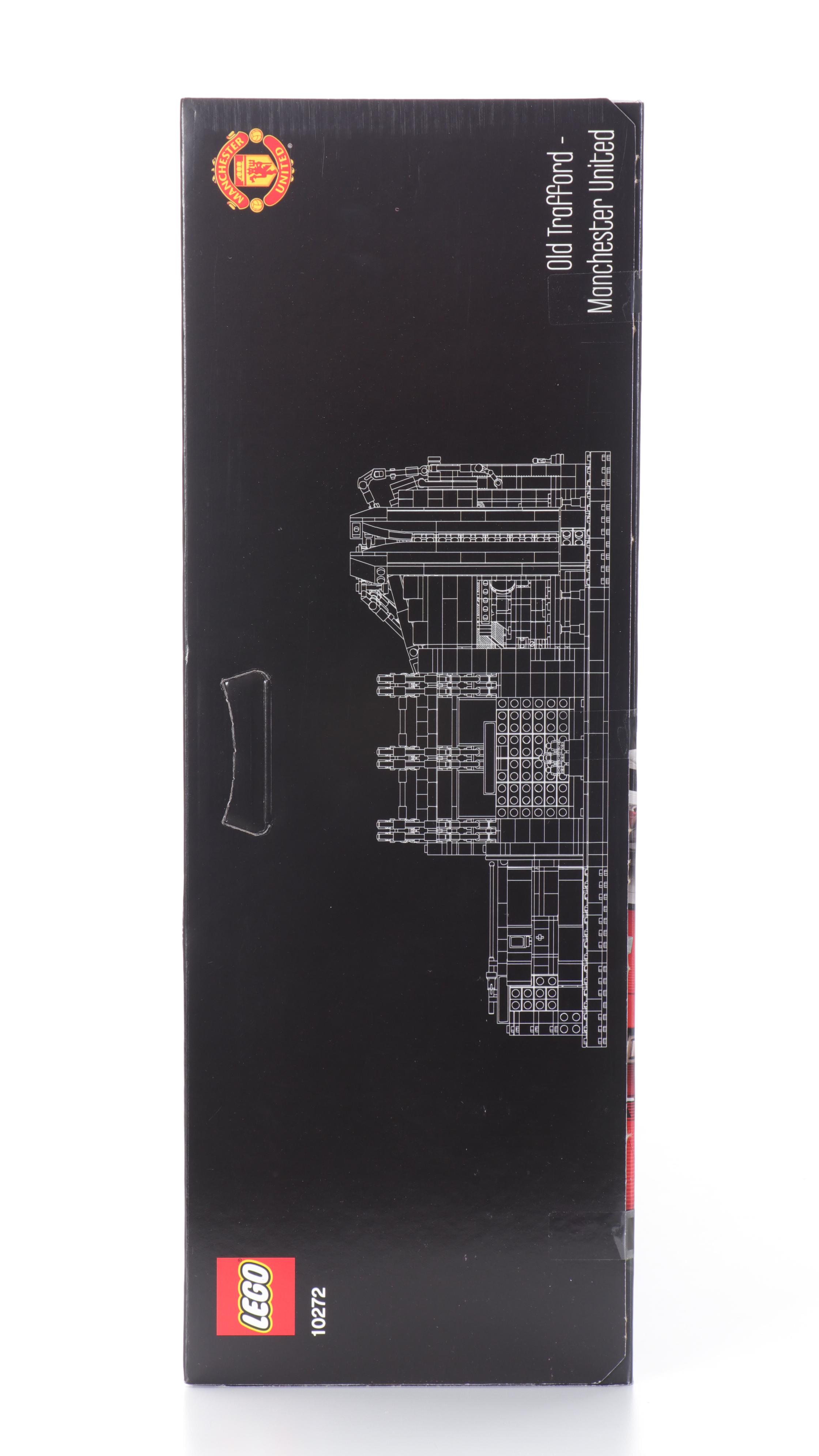 LEGO Creator Manchester United Old Trafford Stadium and BrickHeadz Character