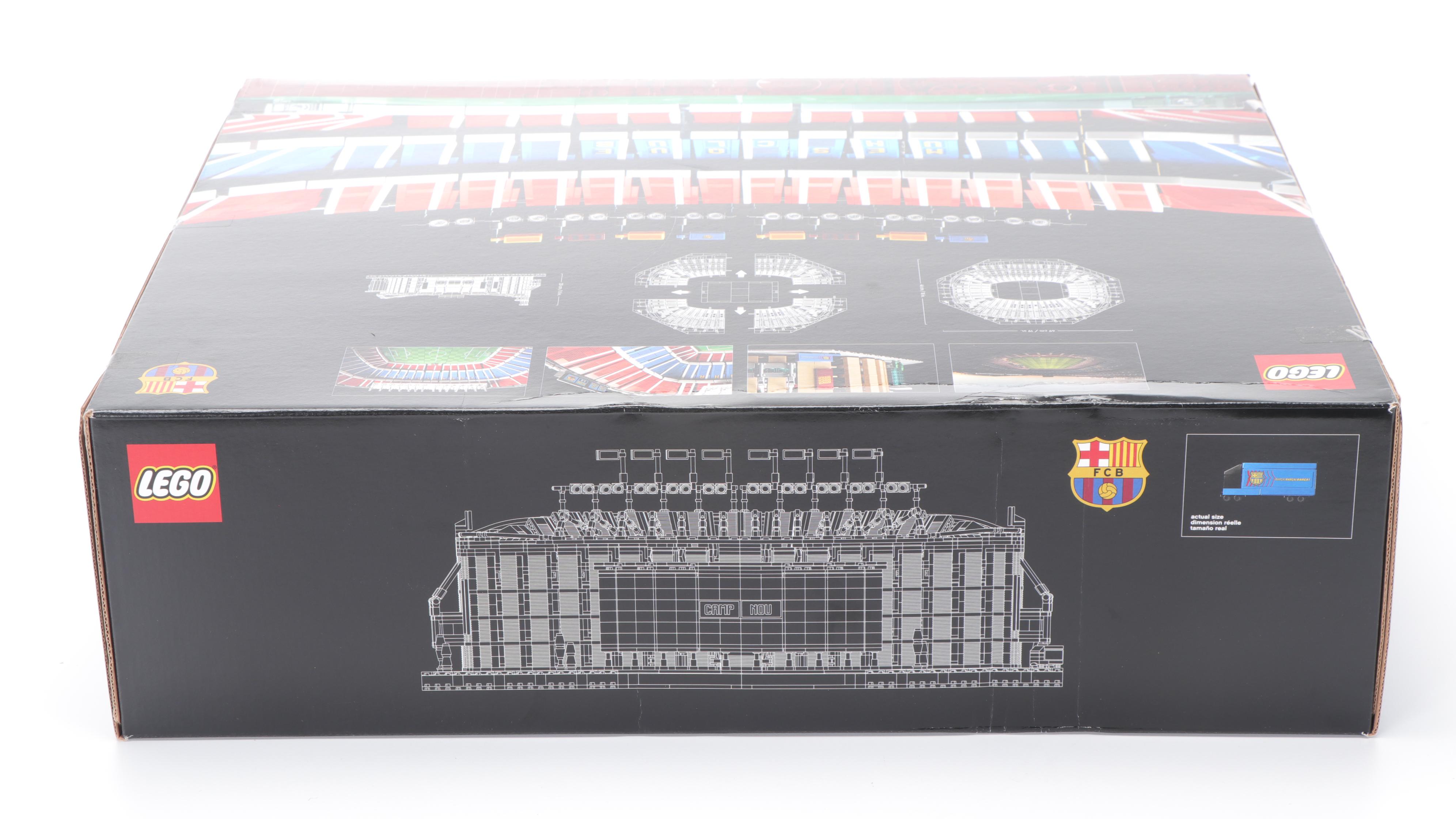 LEGO FC Barcelona Camp Nou Stadium and BrickHeadz Character