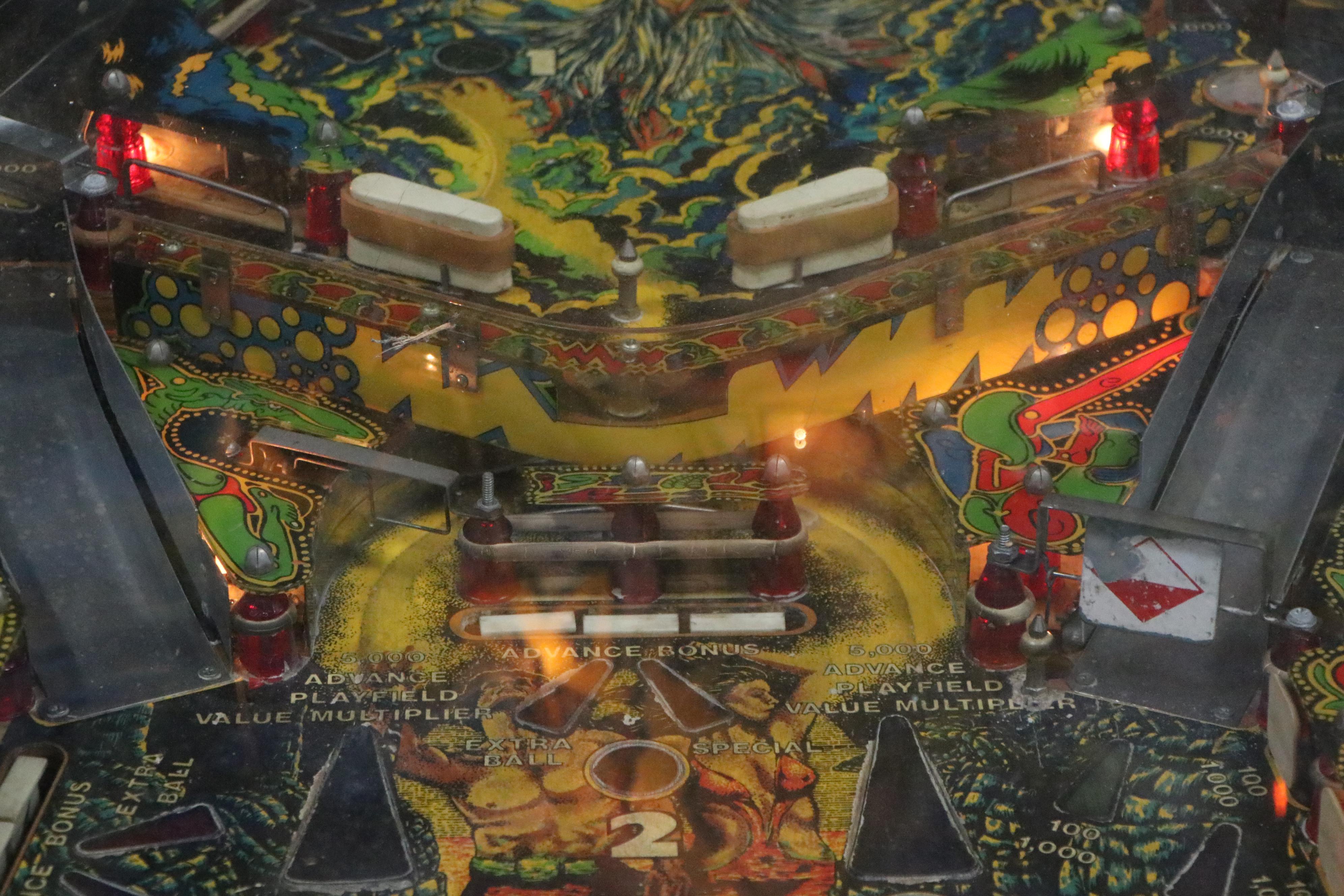 Stern Lightning Pinball Machine