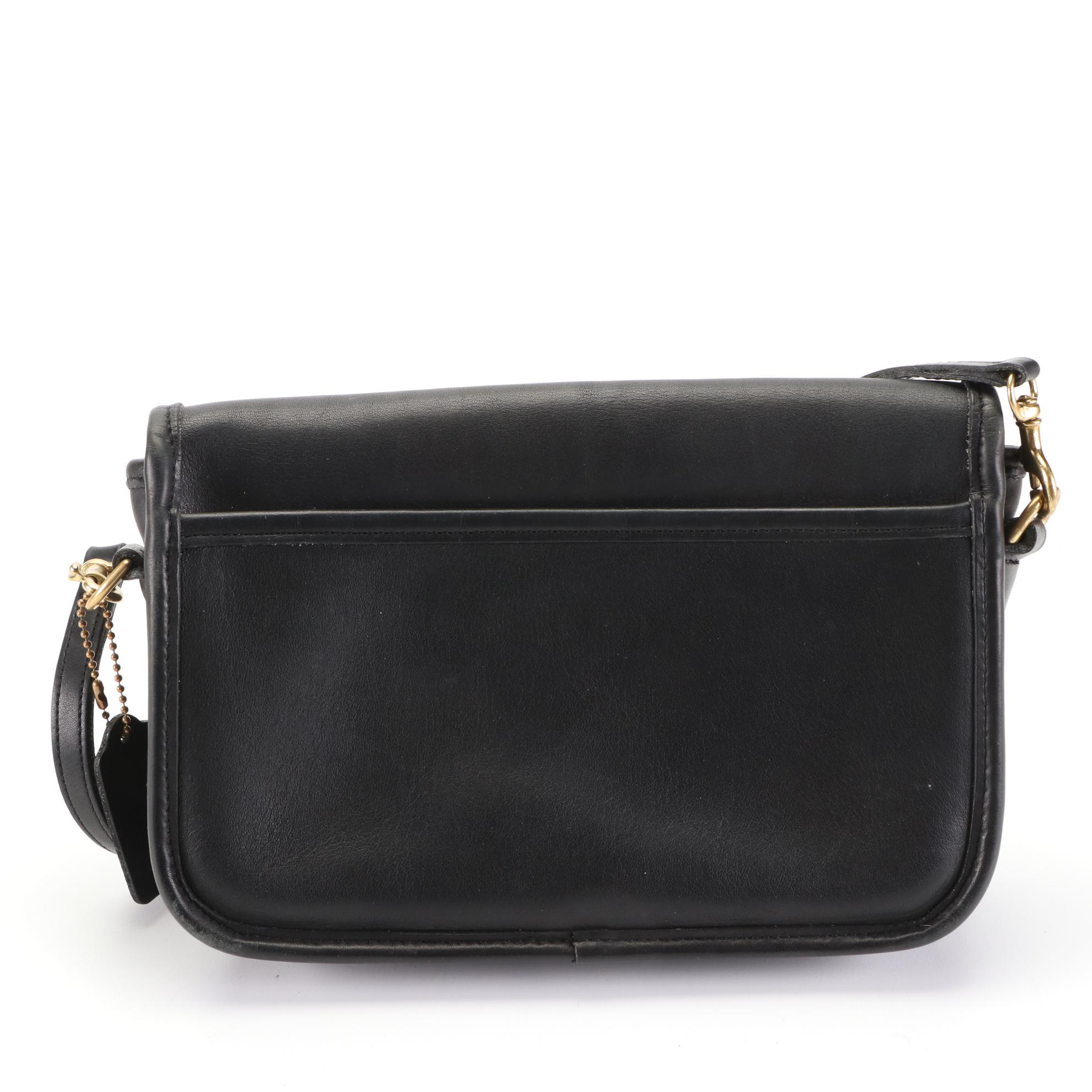 Coach Pocket Purse 9755 in Black Glove Tanned Leather