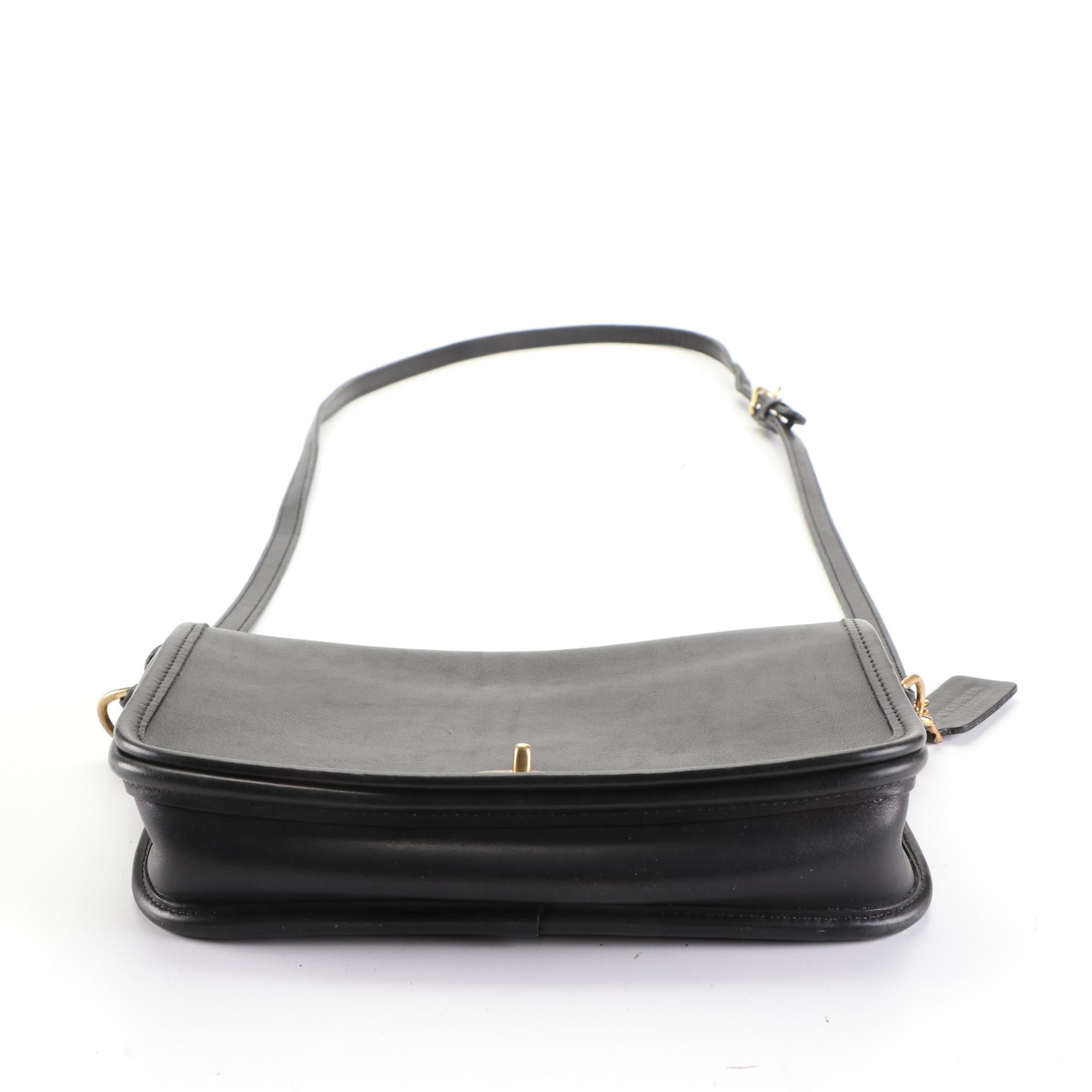 Coach Pocket Purse 9755 in Black Glove Tanned Leather