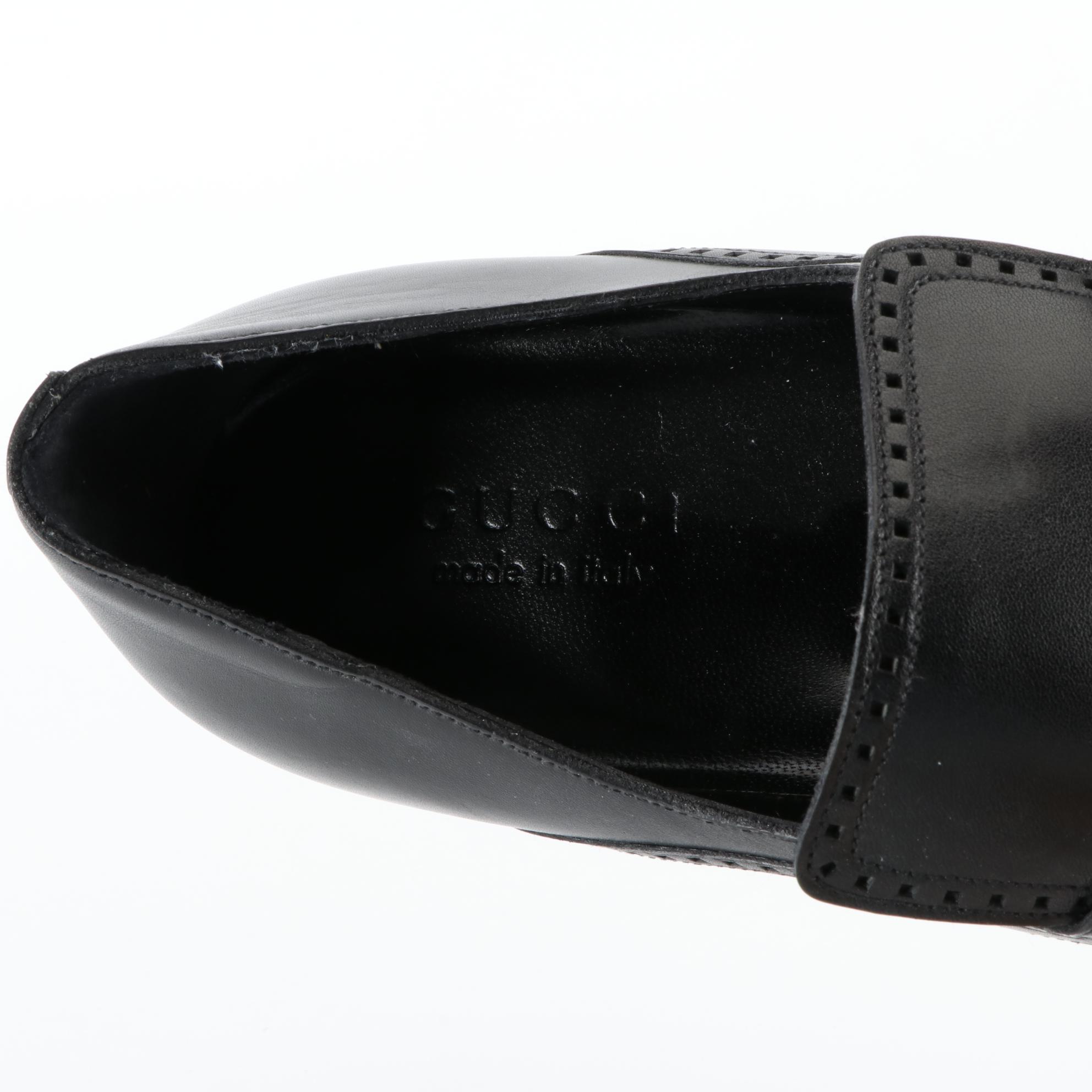 Men's Gucci Loafers in Black Calfskin Leather with Brogue Details