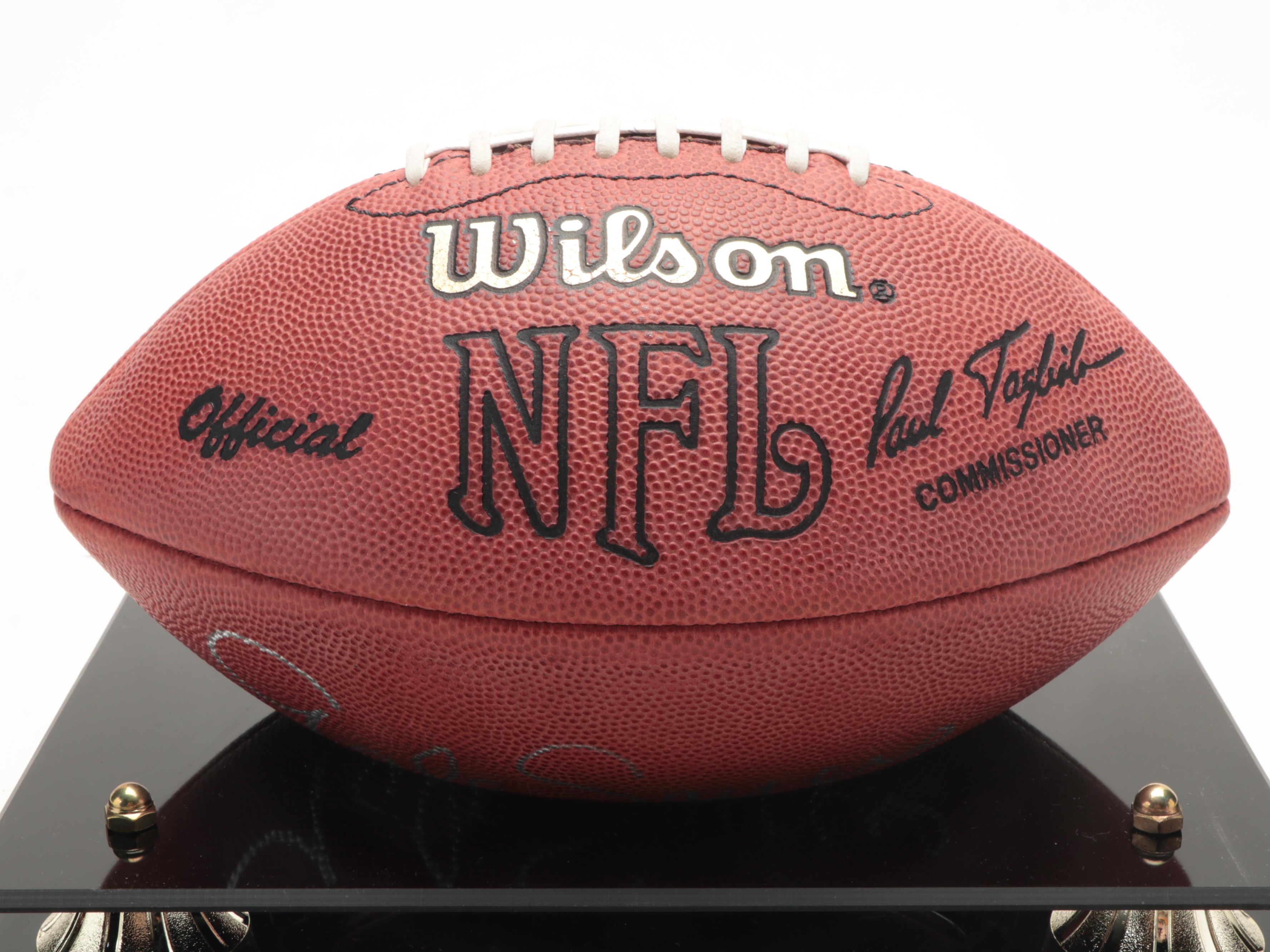 Chicago Bears Gale Sayers #40 Signed Wilson Football in Display Case