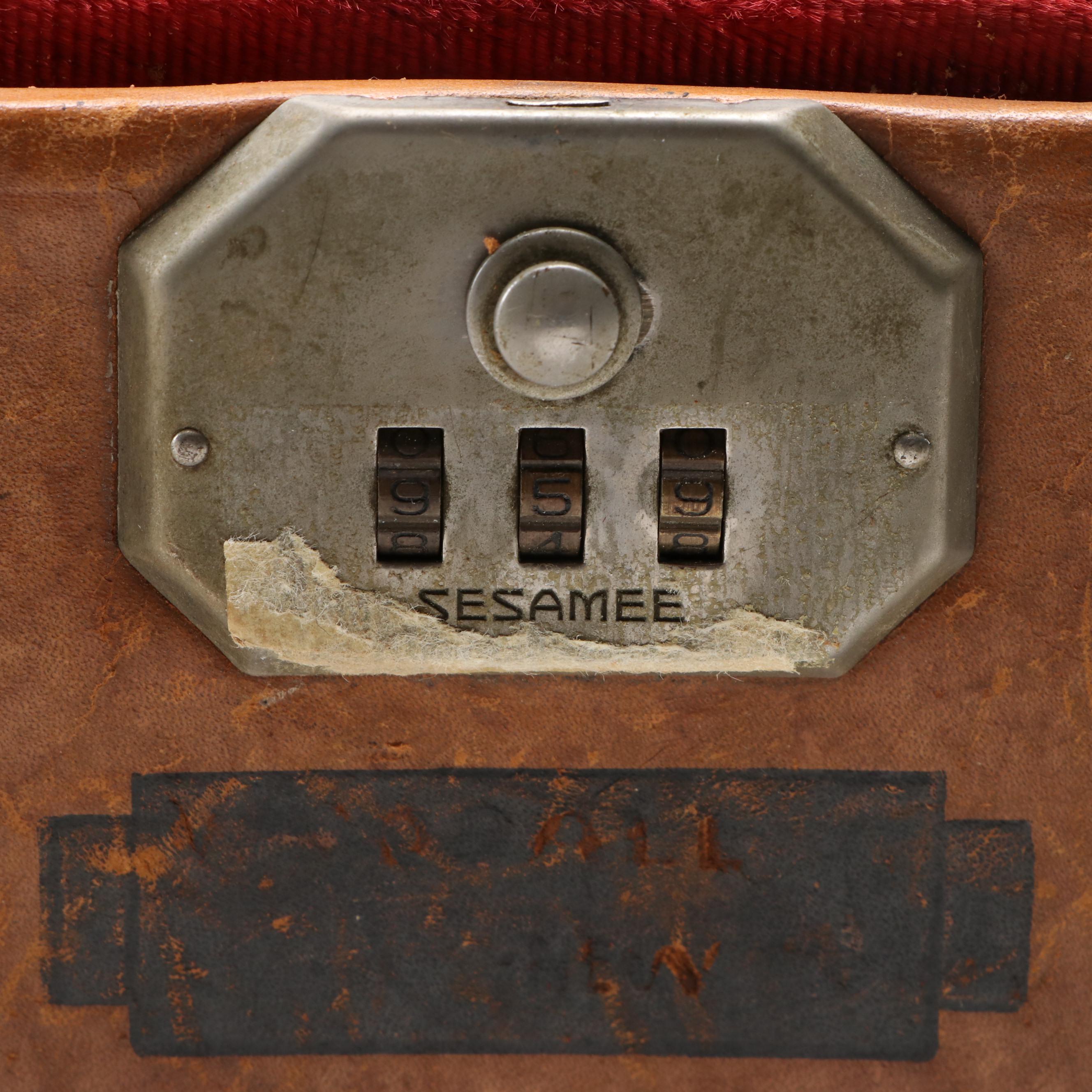 Bell & Howell Filmo 70 Model D 16mm Video Camera, Early to Mid-20th Century