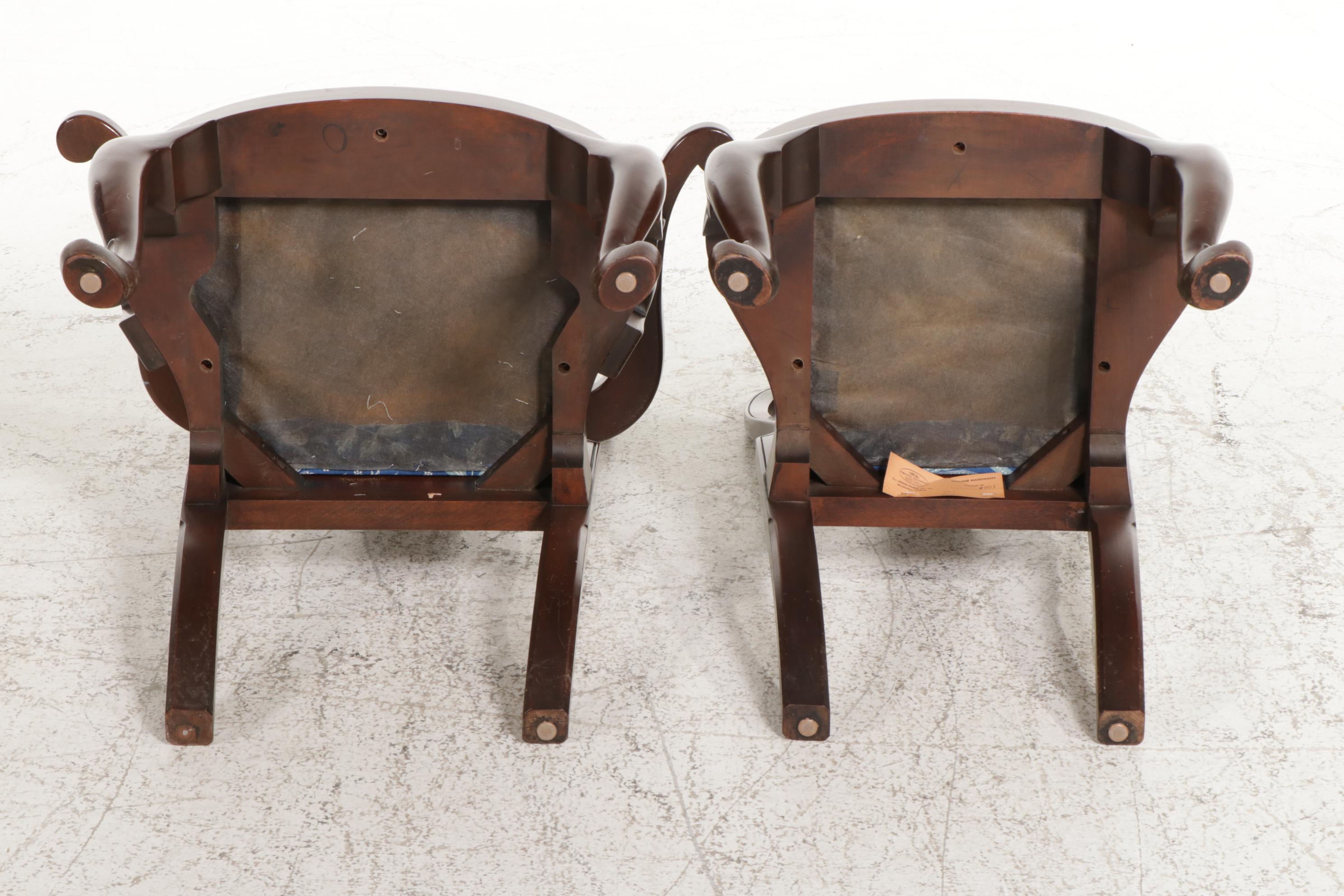 Henkel-Harris Virginia Galleries Mahogany Dining Table and Eight Chairs