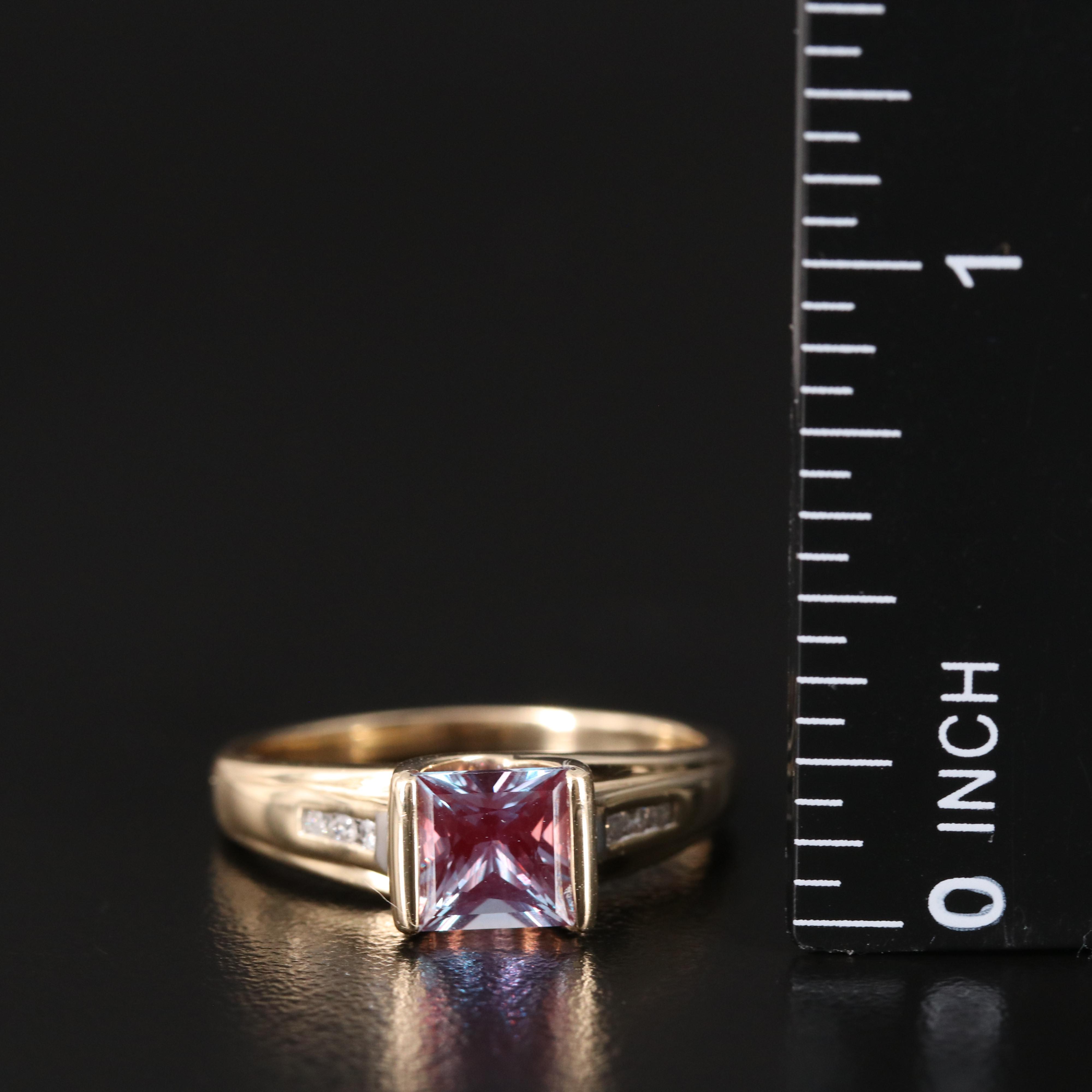14K Alexandrite Ring with Diamond Lined Shoulders