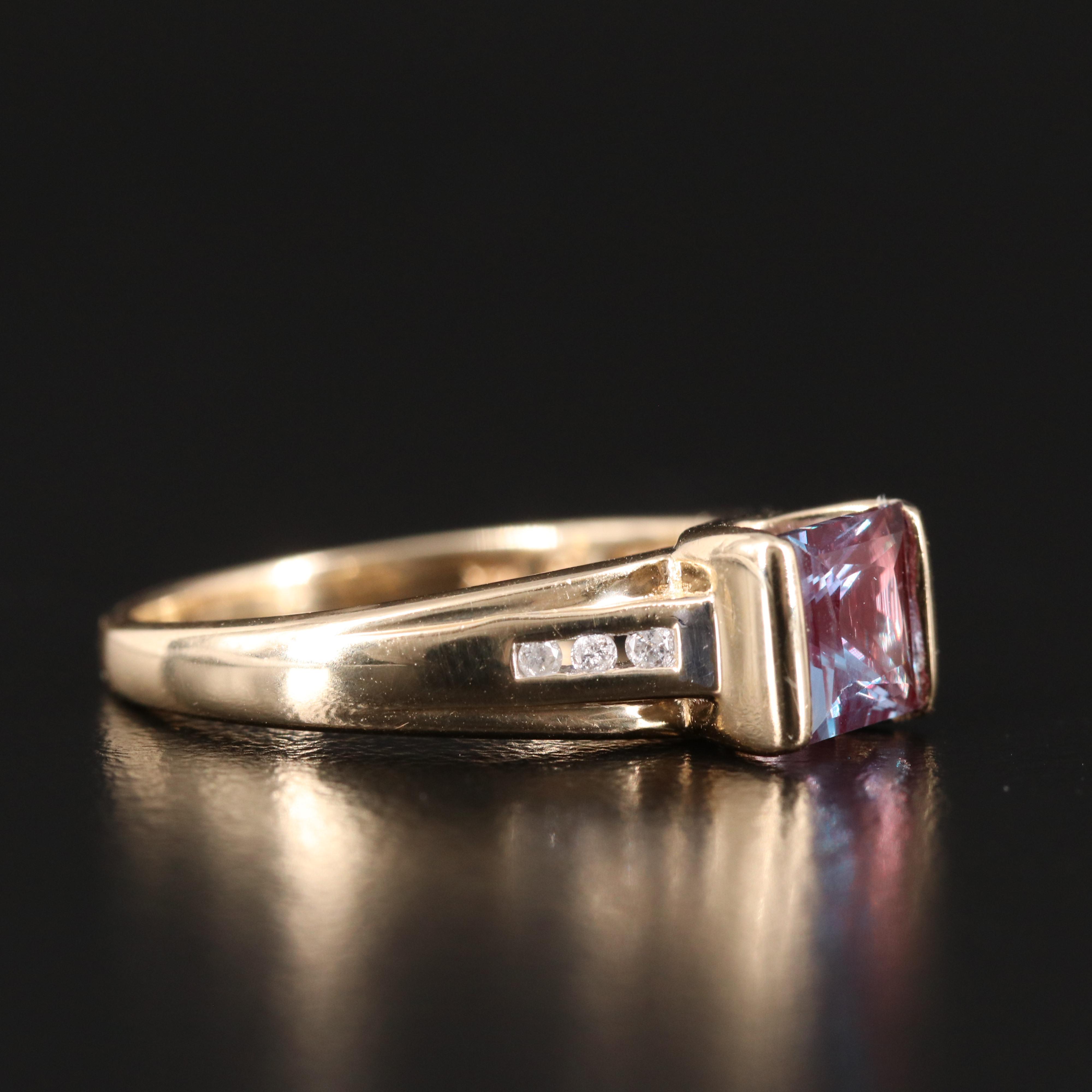 14K Alexandrite Ring with Diamond Lined Shoulders