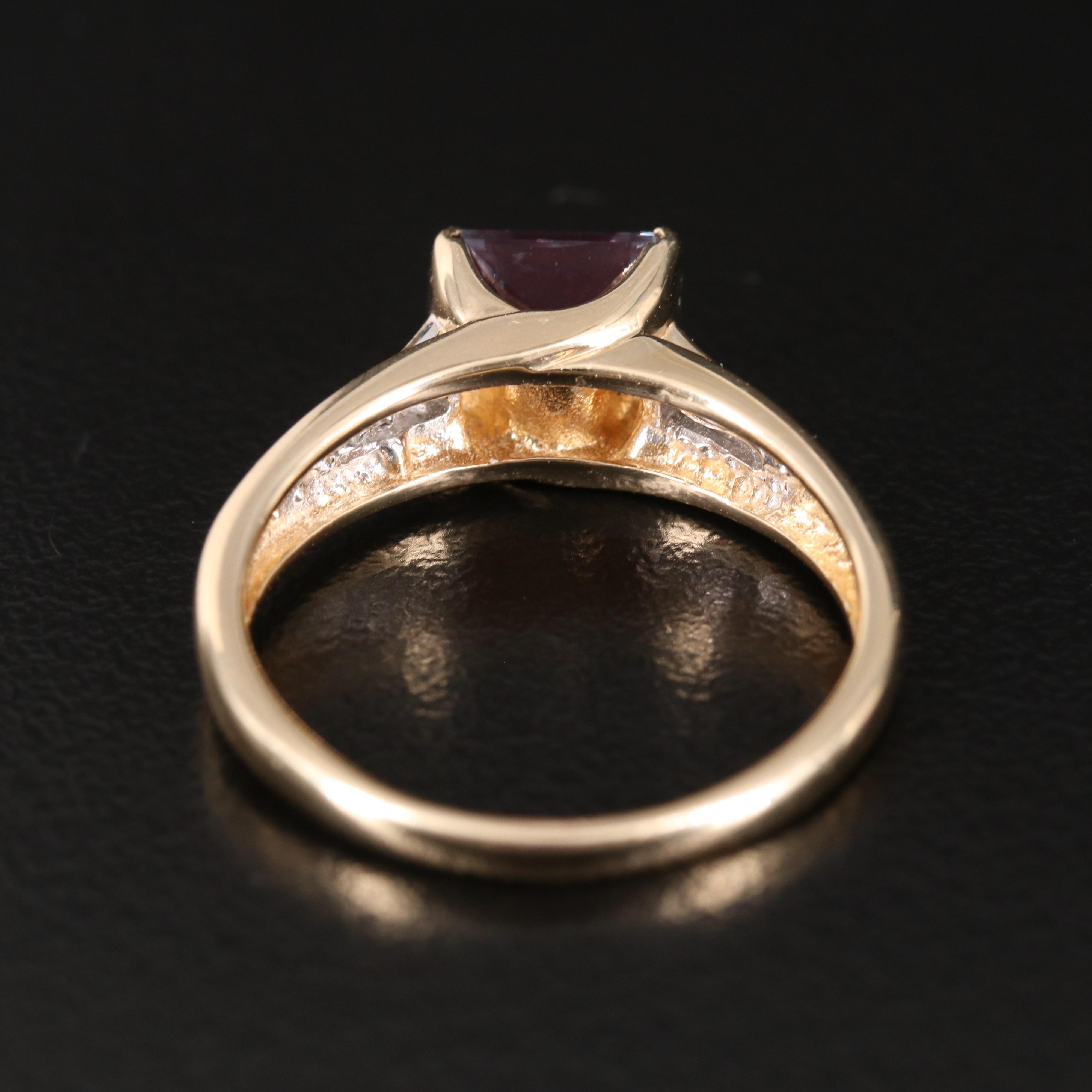 14K Alexandrite Ring with Diamond Lined Shoulders