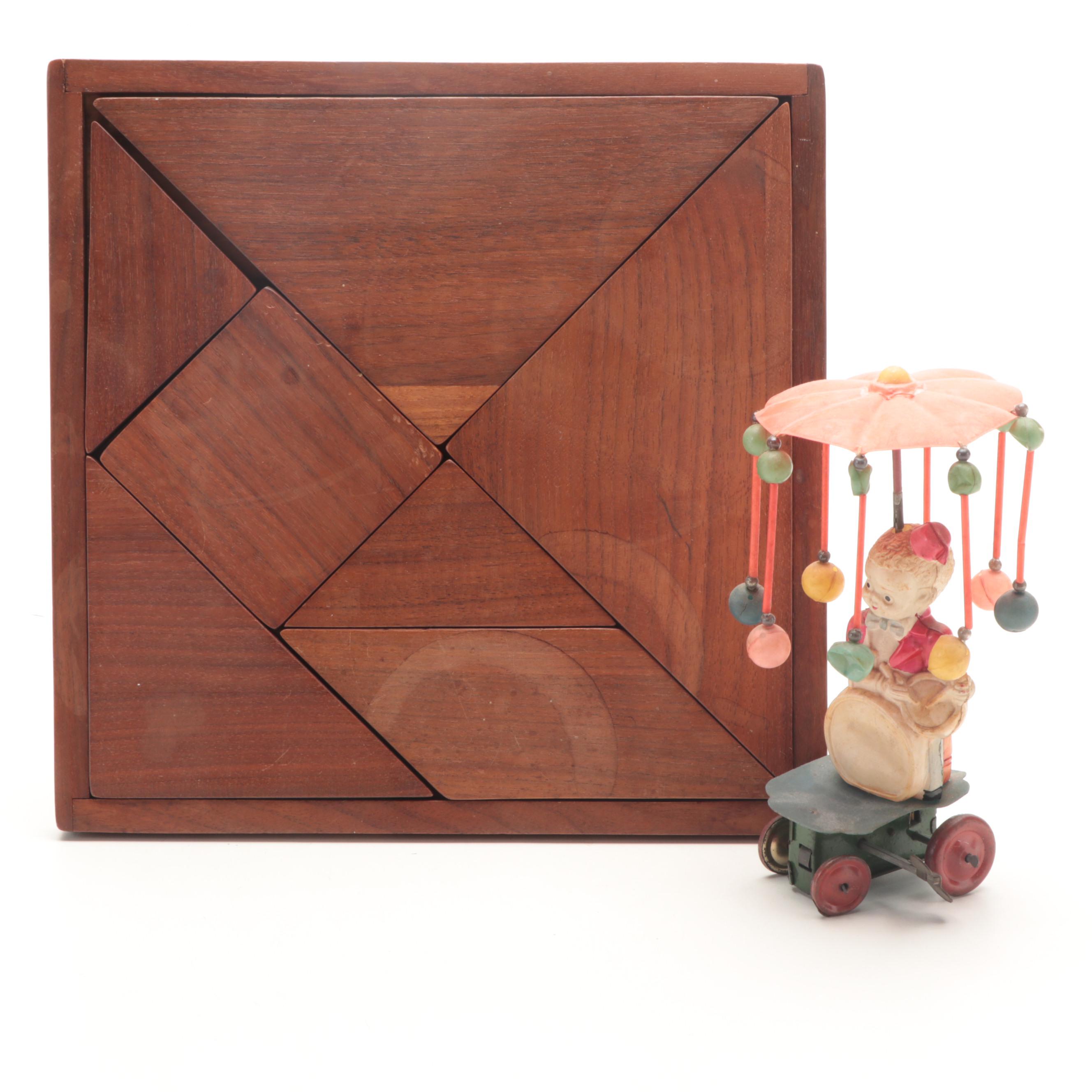 World Wide Game Puzzle Board With Tin Litho Wind Up Toy