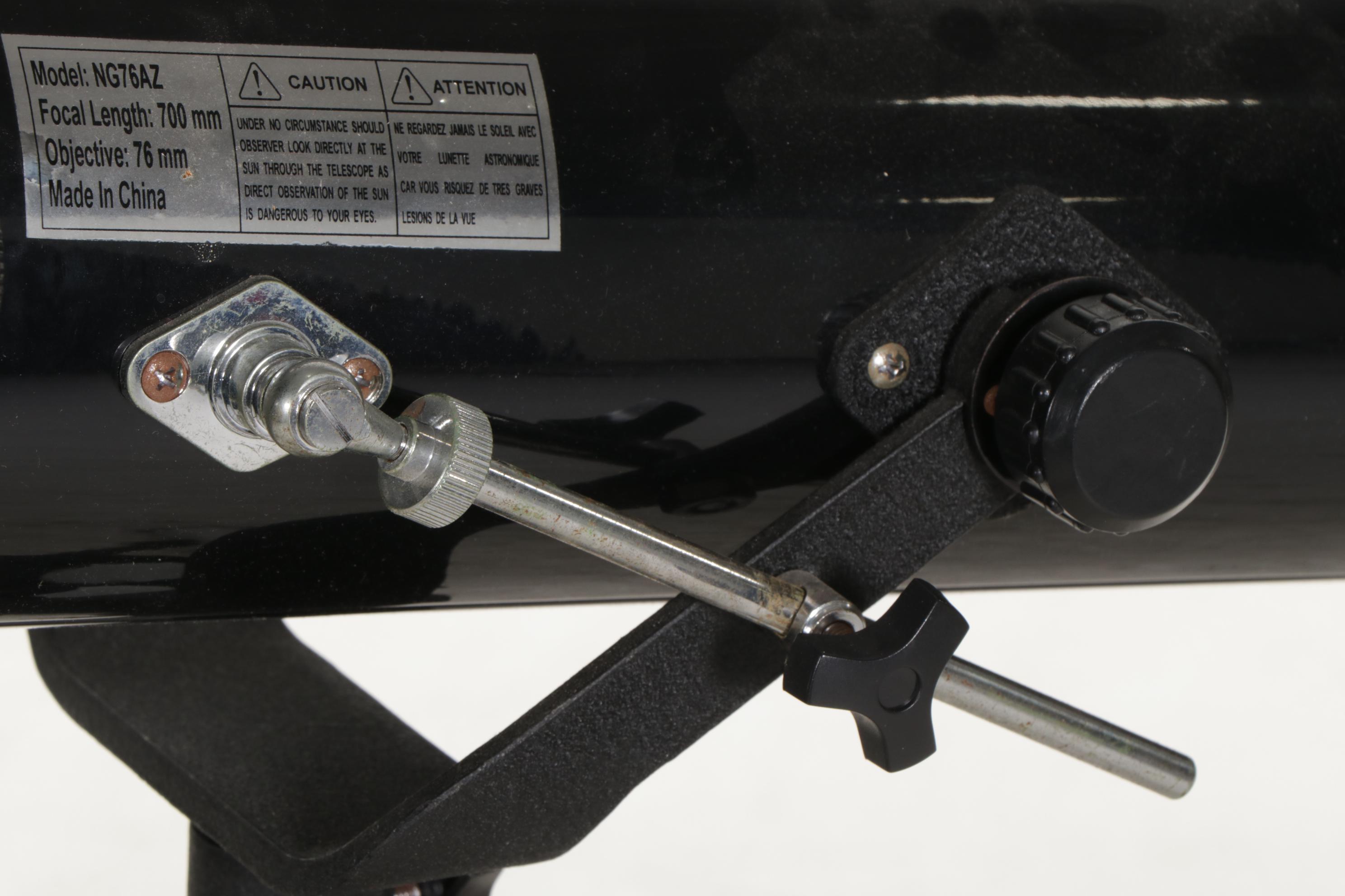 National Geographic NG76AZ Telescope and Stand.