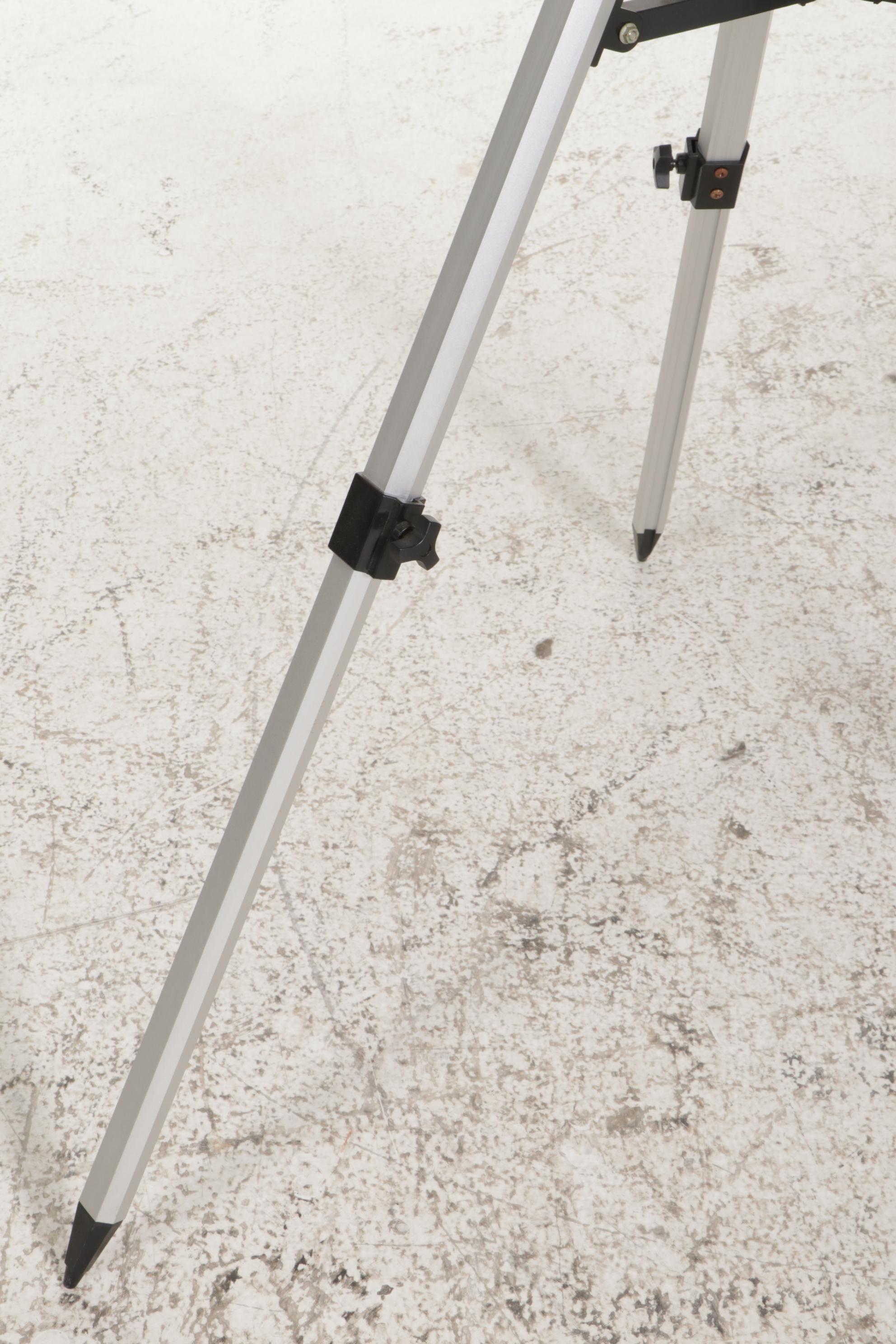 National Geographic NG76AZ Telescope and Stand.