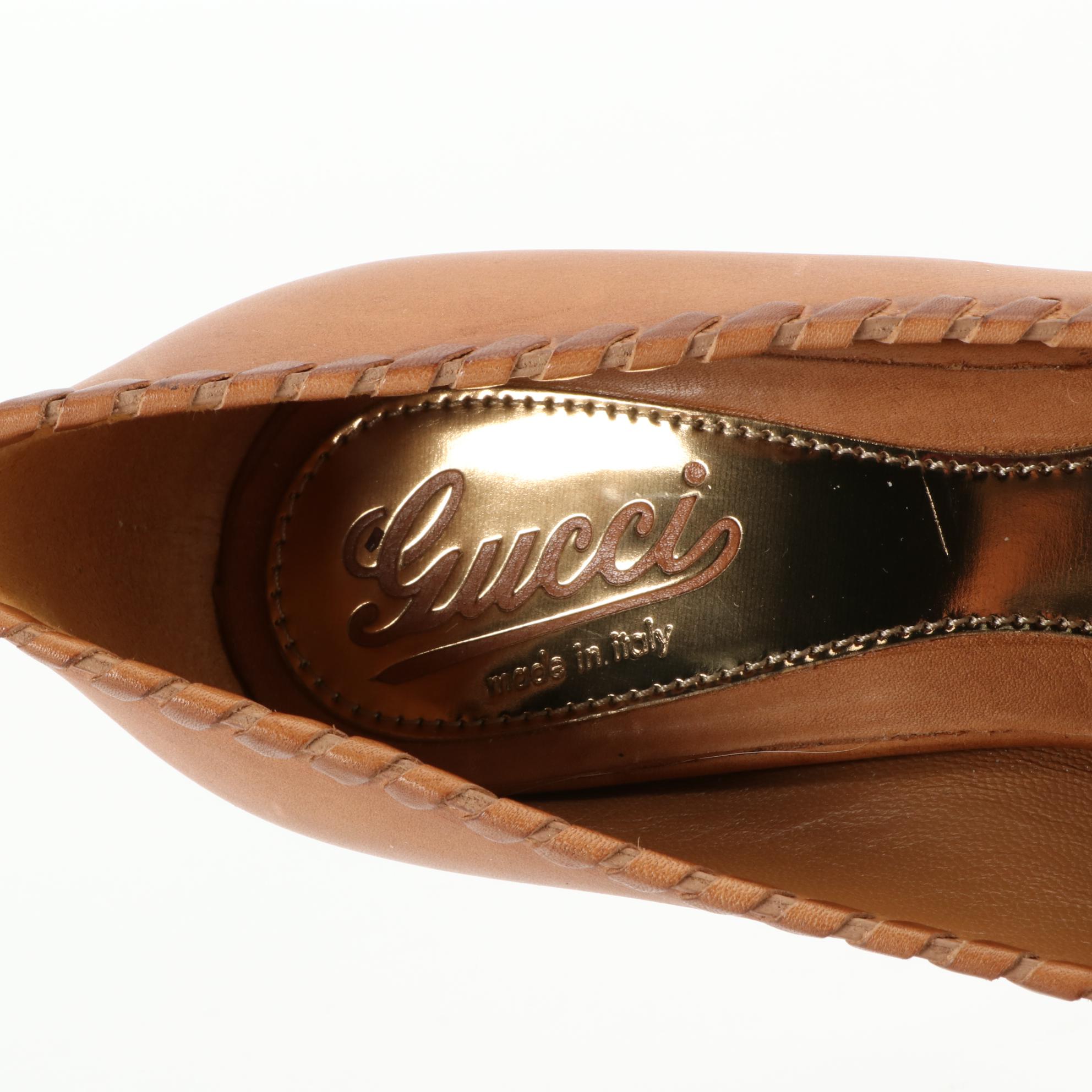 Gucci Sofia Peep-Toe Platform Pumps in Brown Leather with Whipstitch Trim