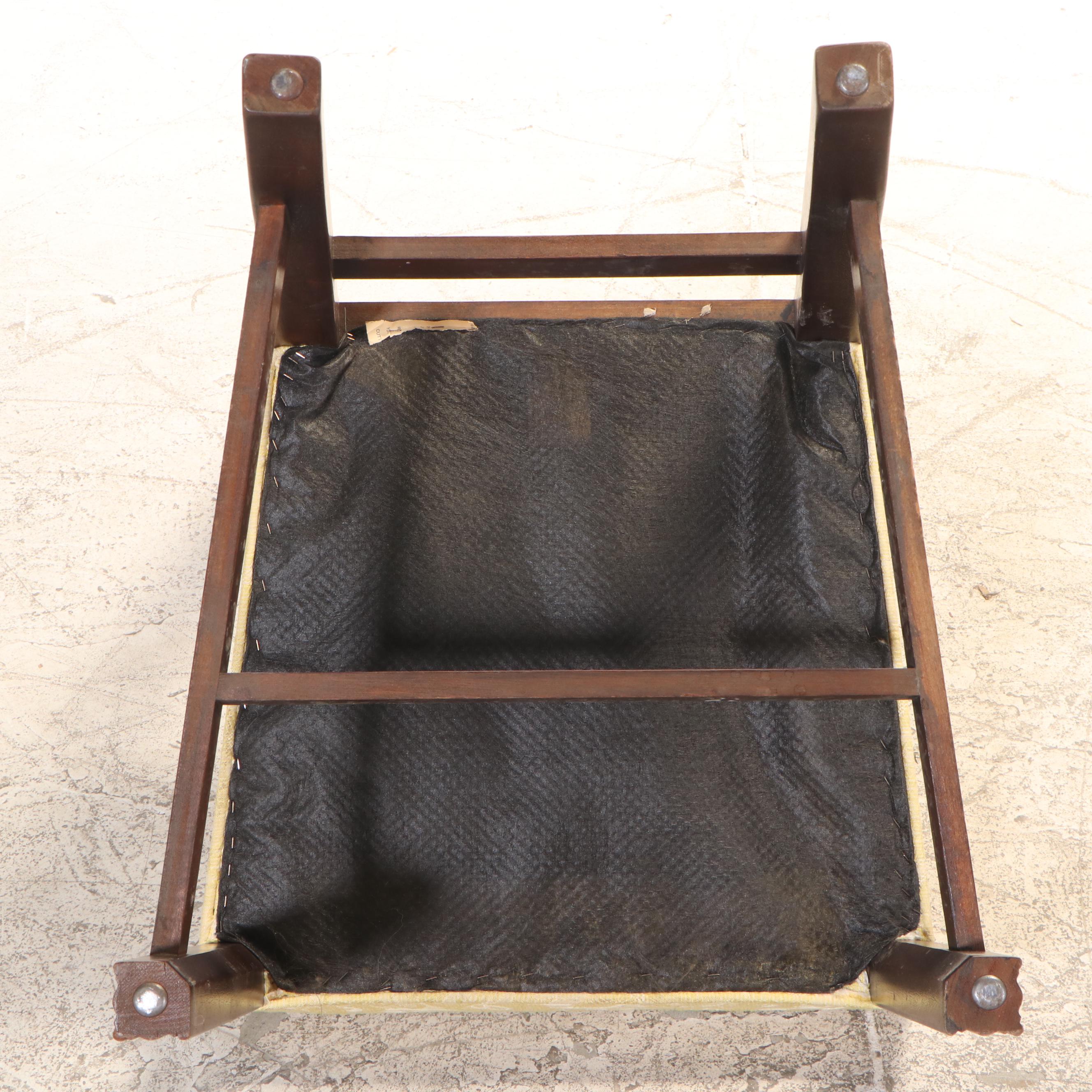 Six Chippendale Style Mahogany Side Chairs, Late 20th Century