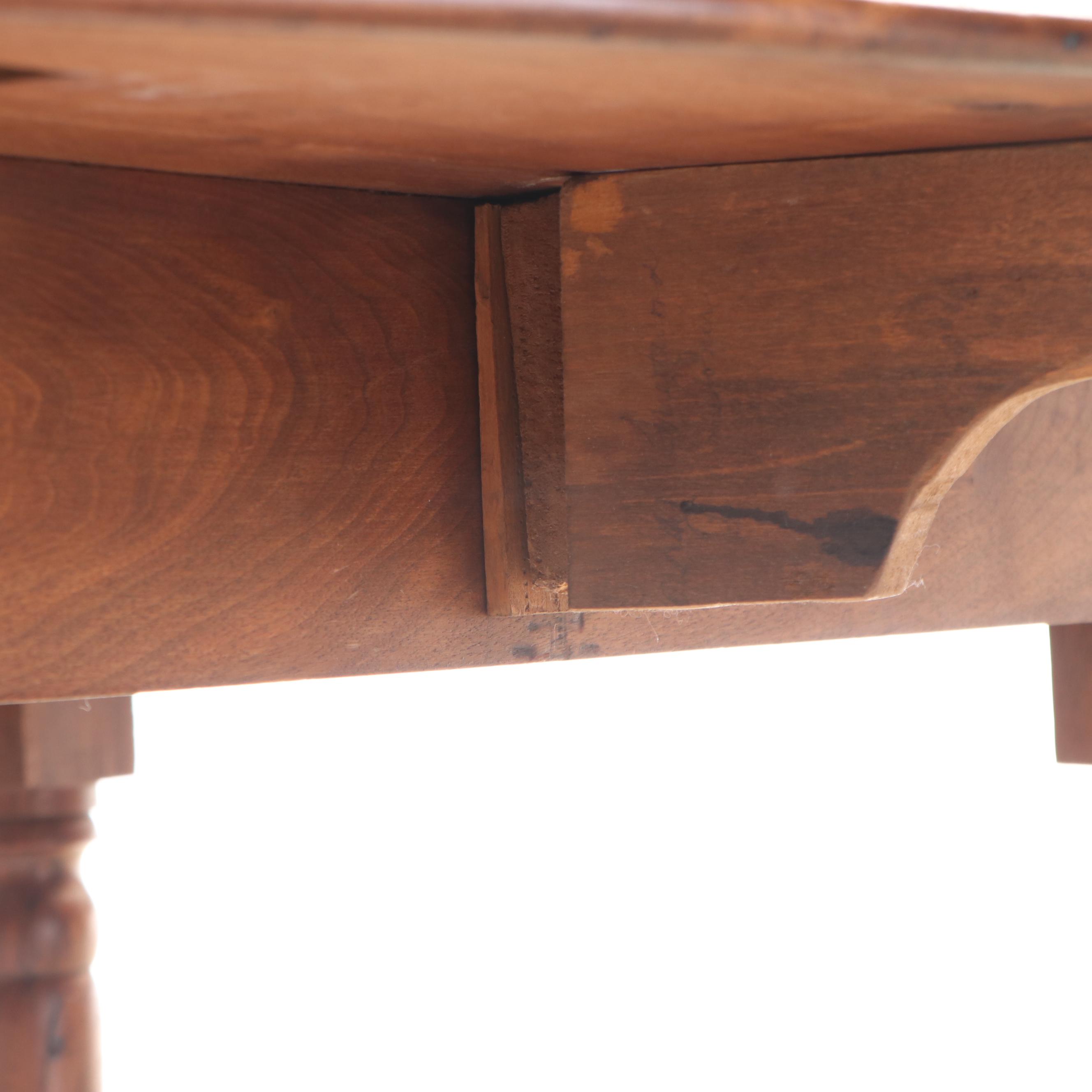 Victorian Walnut Drop-Leaf Dining Table, Late 19th Century