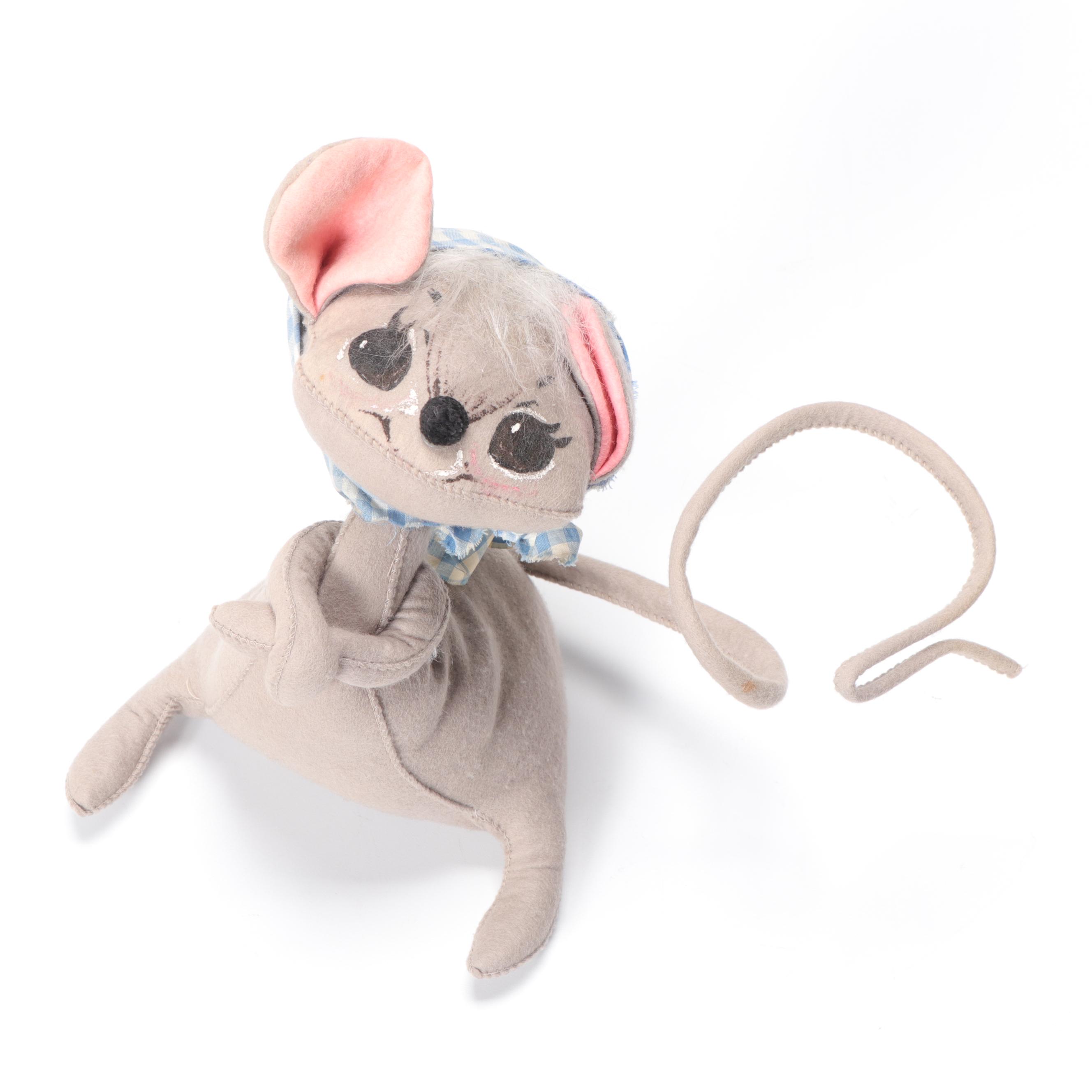 Pottery Barn Kids Peter Rabbit Crib Quilt with Peter Rabbit Book and More