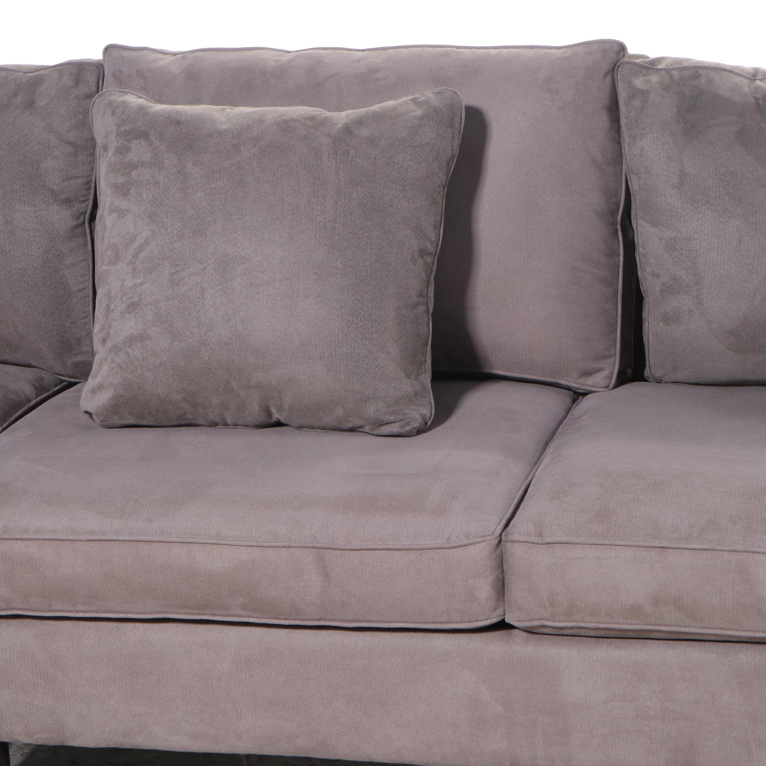 Havertys Custom-Upholstered Two-Part Sectional Sofa