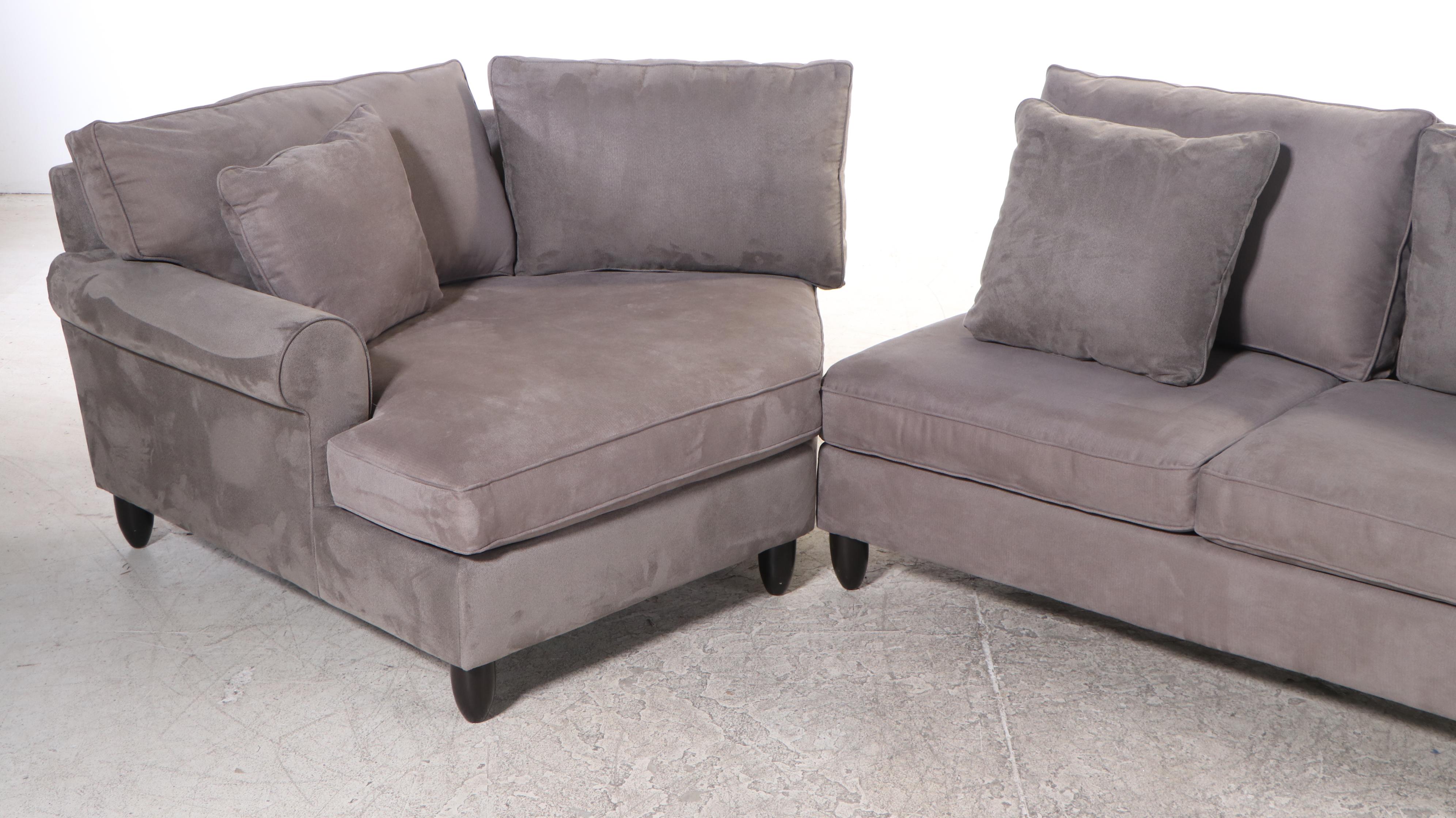 Havertys Custom-Upholstered Two-Part Sectional Sofa