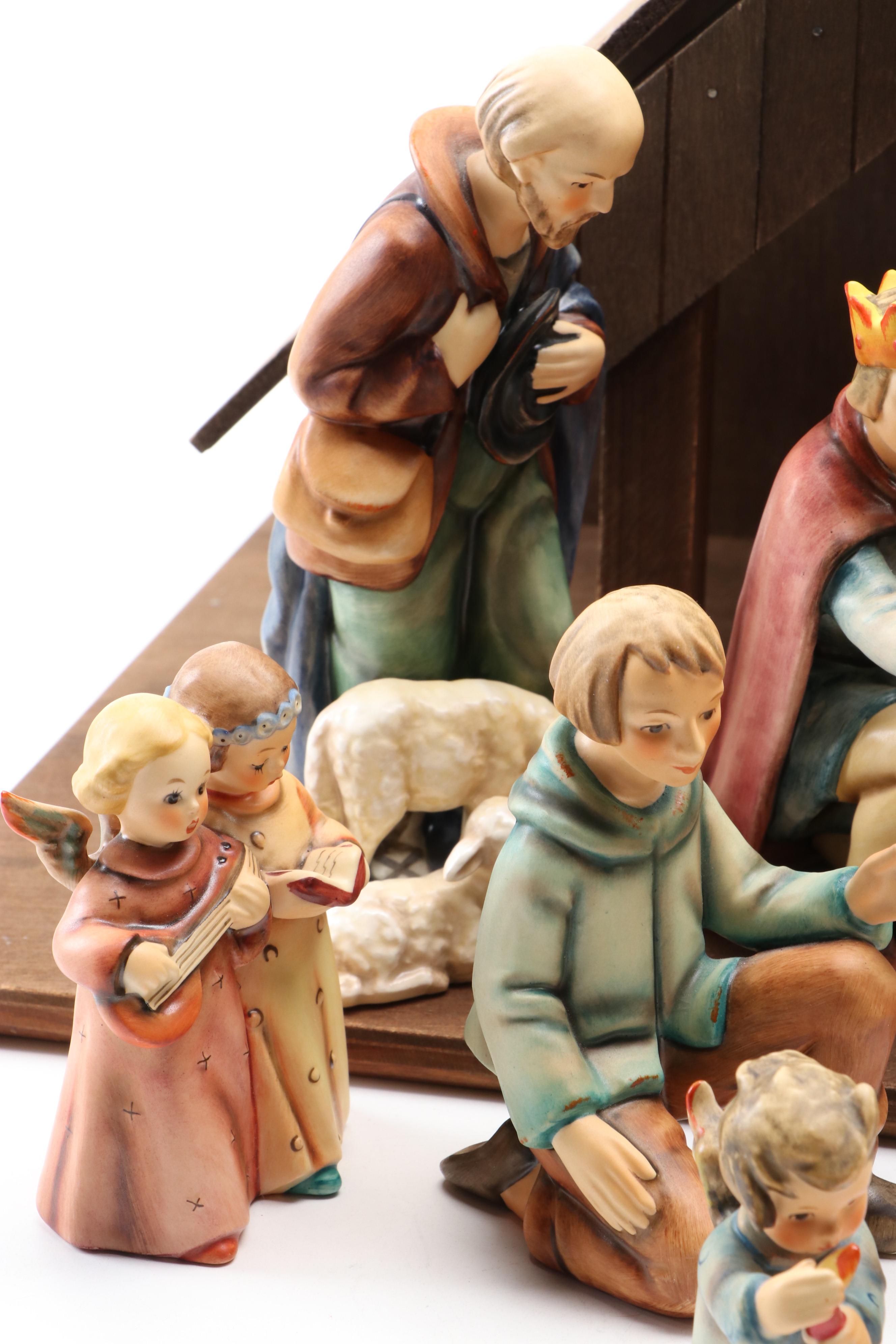 Goebel Hummel Porcelain Nativity Set with Wood Crèche Stable EBTH