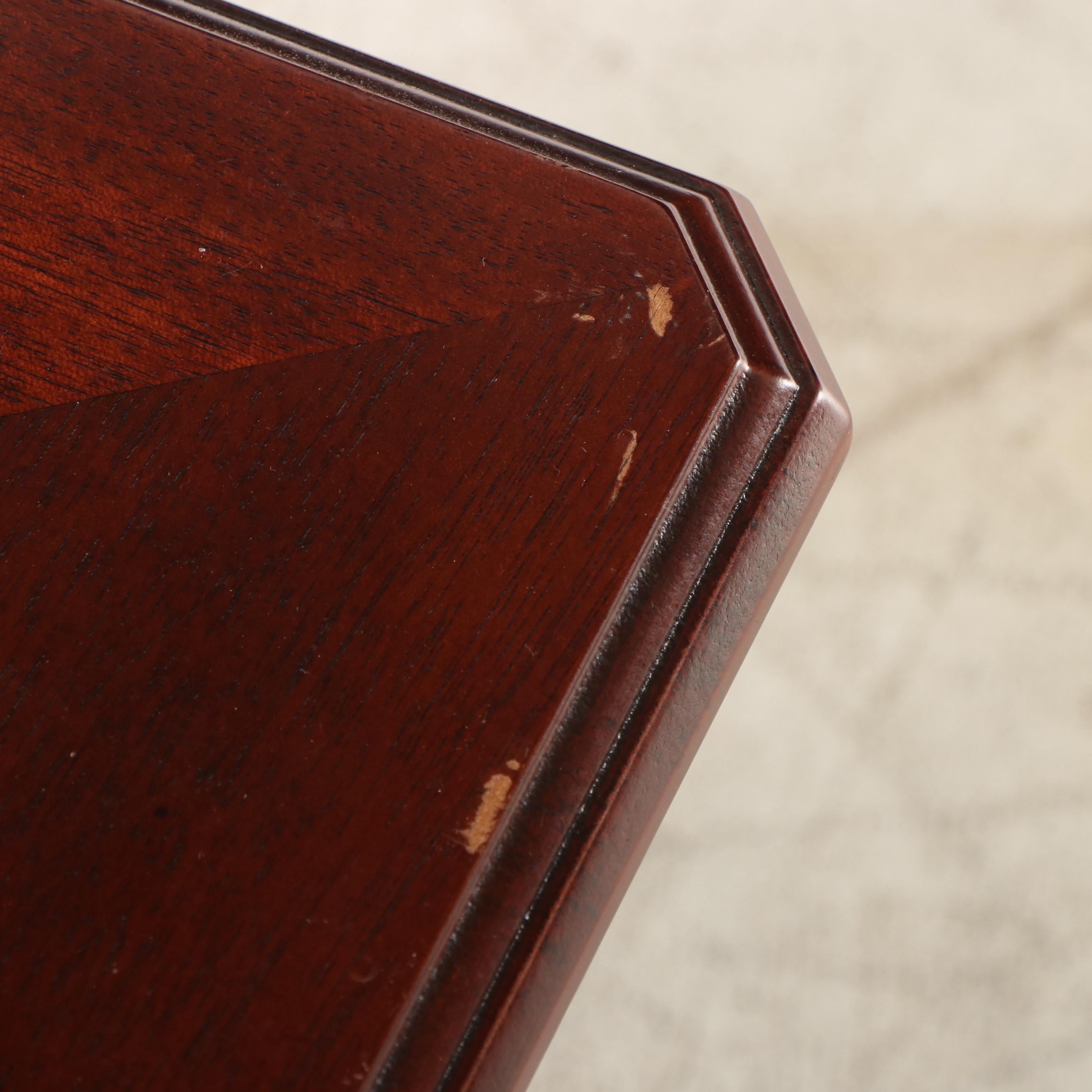 The Bombay Company Classical Style Mahogany Four-Tier Side Table