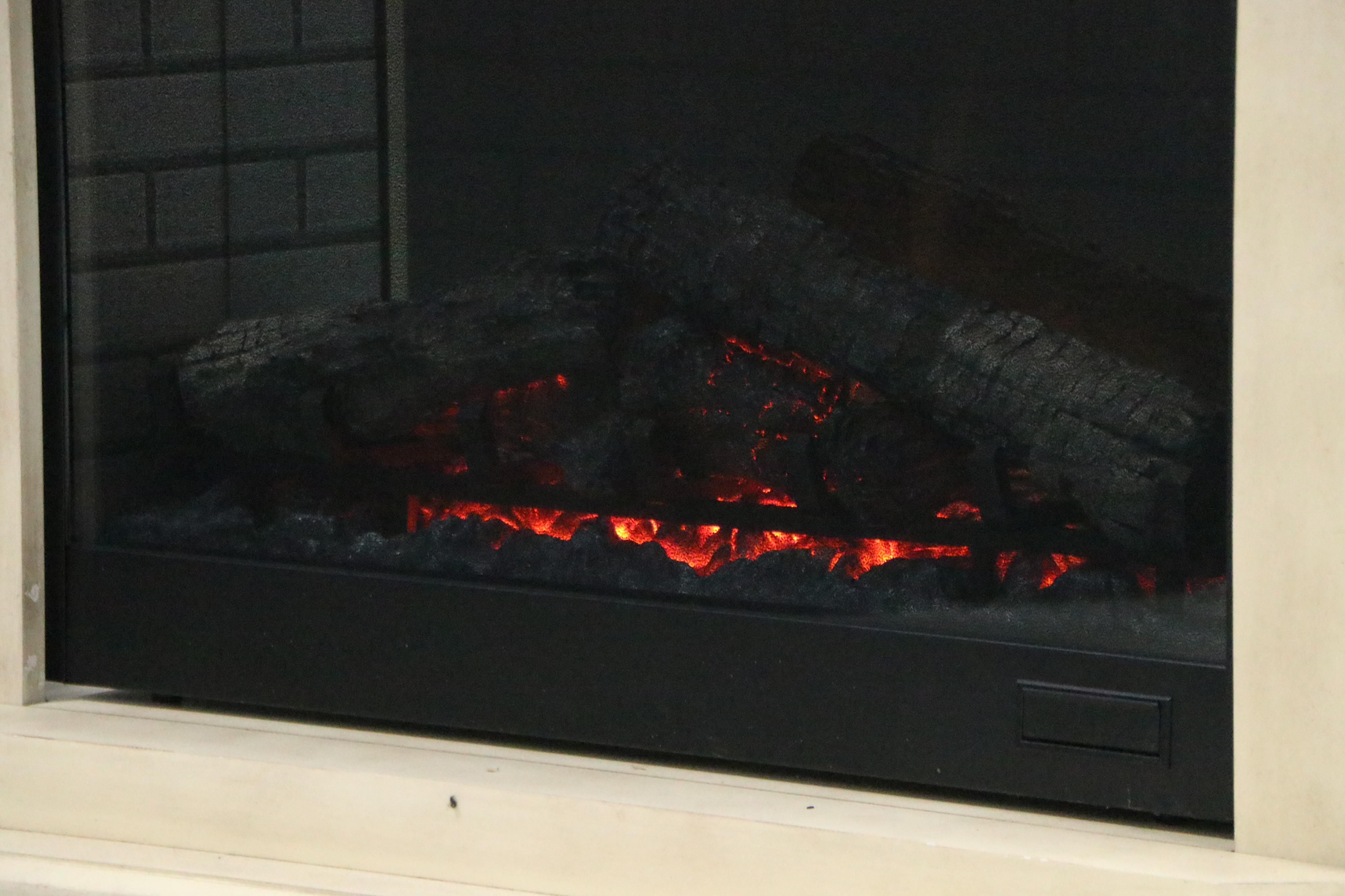 Dimplex Electric Fireplace Heater with Painted Mantel Cabinet