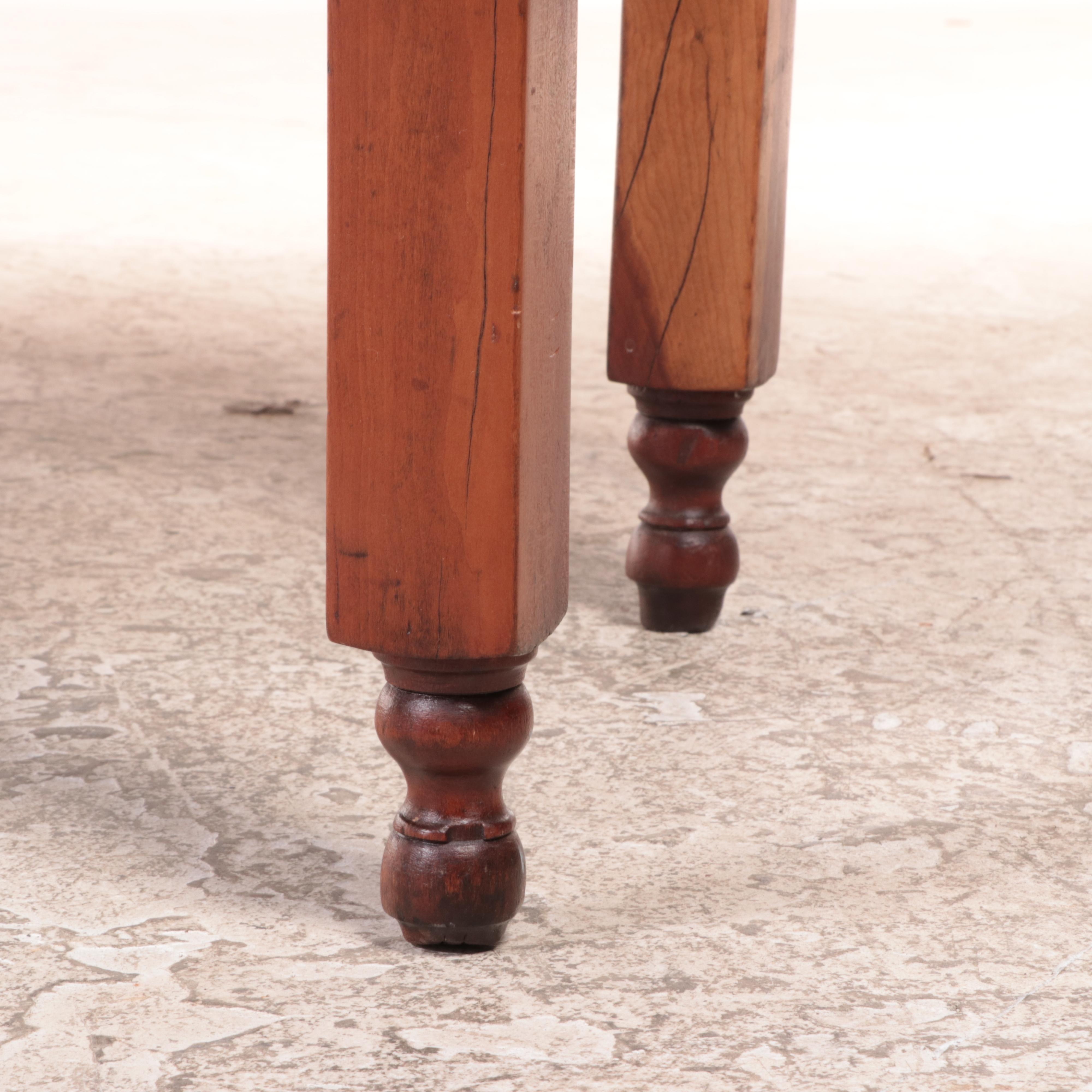 American Primitive Cherry Drop-Leaf Dining Table, Early to Mid-20th Century