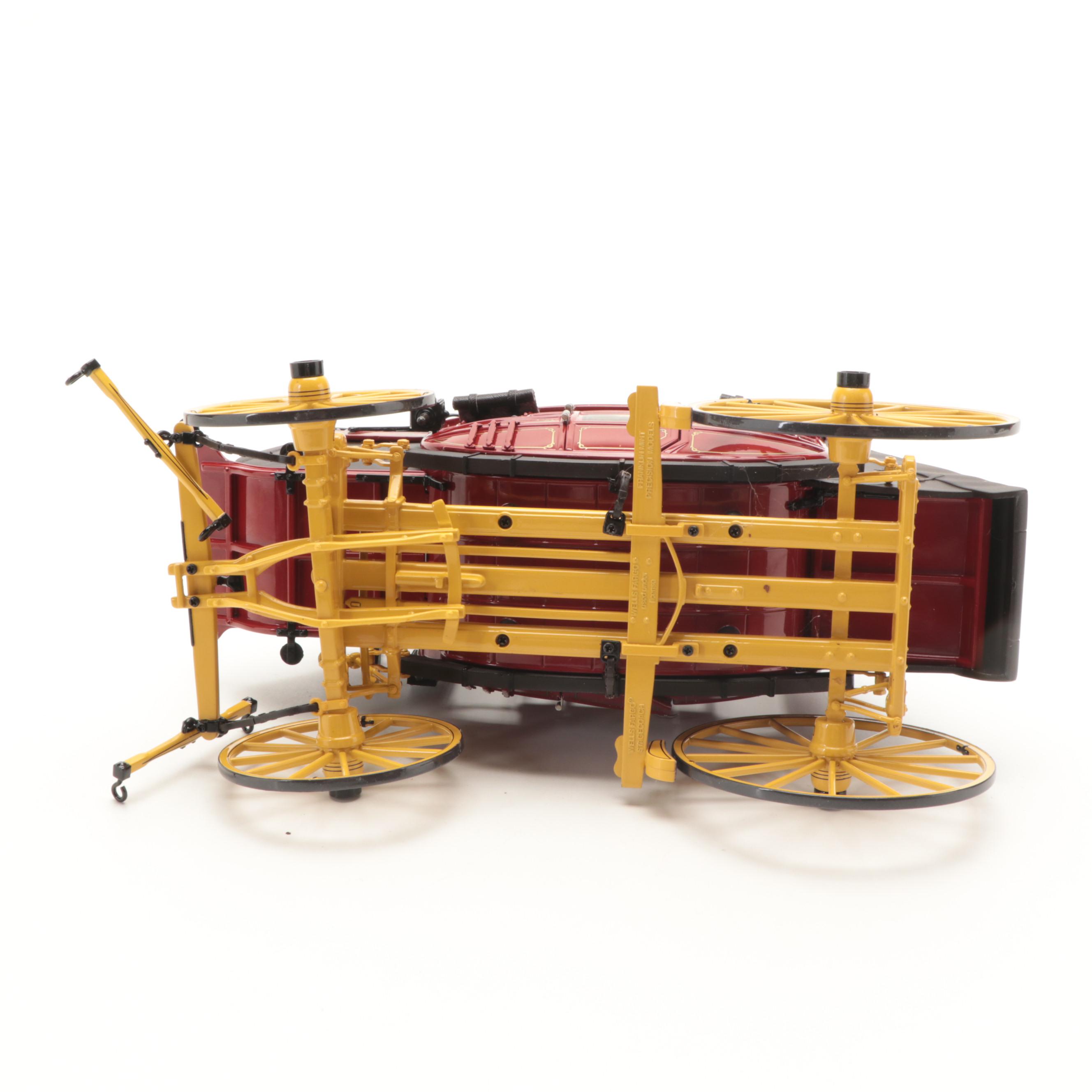 Franklin Mint Wells Fargo & Co Diecast Overland Stagecoach with Other