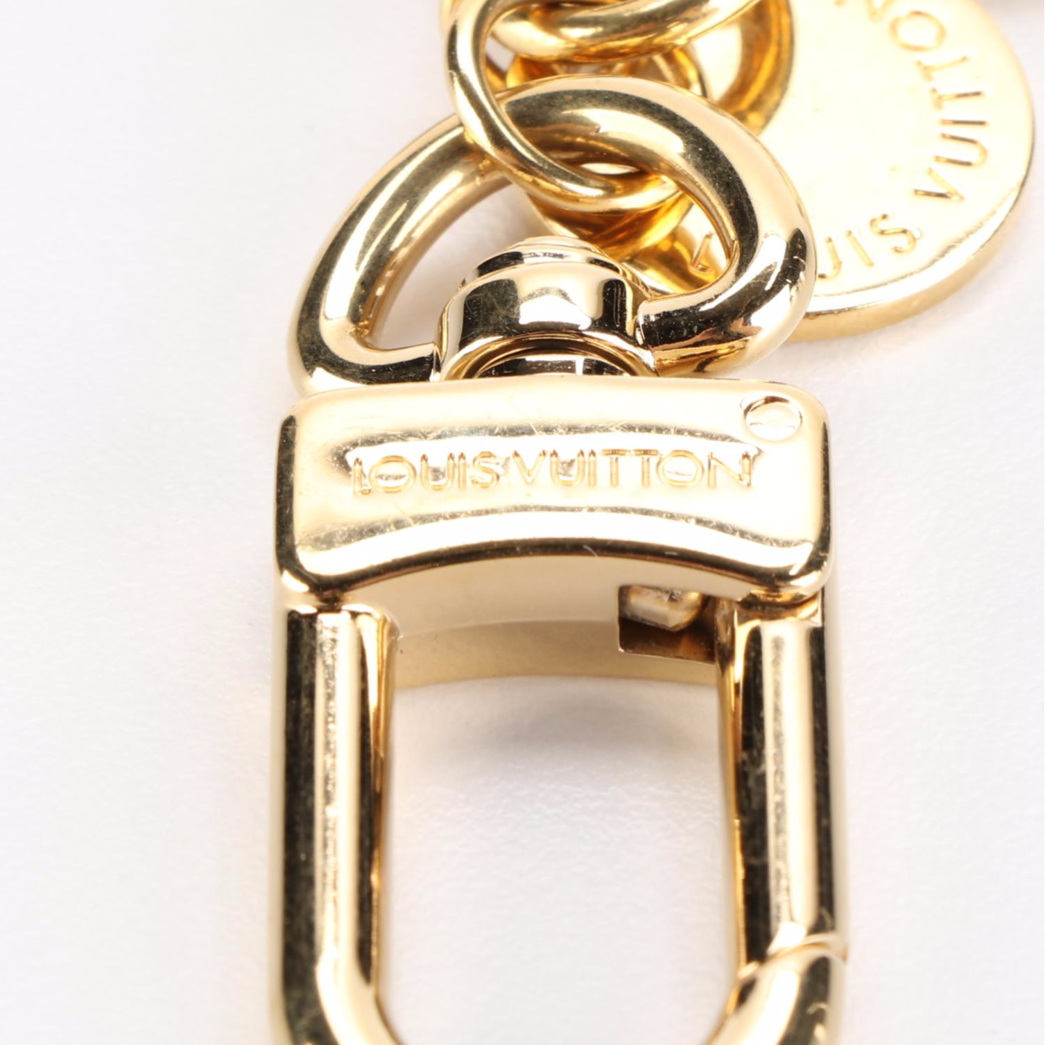 Louis Vuitton LV Circle Bag Charm Key Holder in Gold Tone Metal