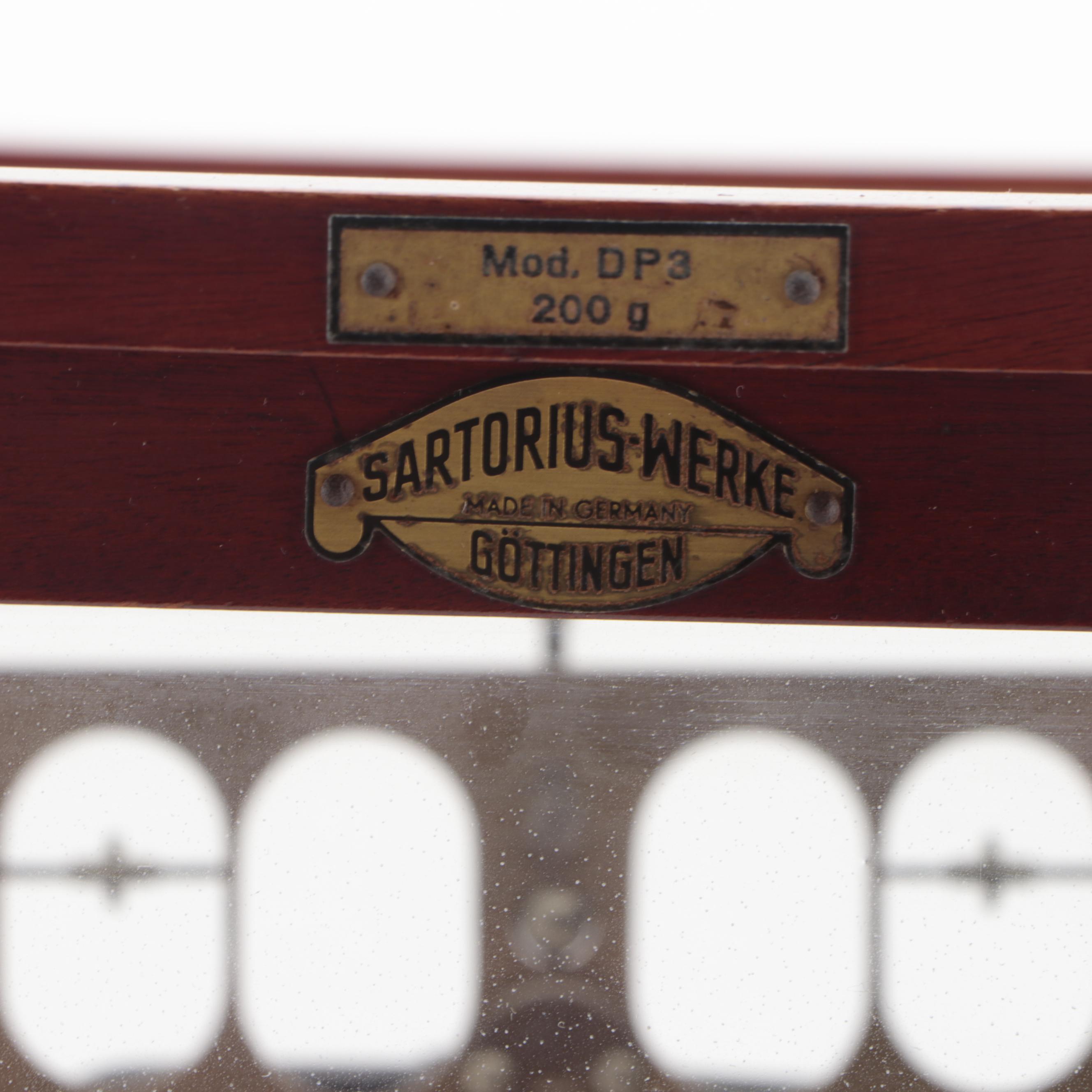 Sartorius-Werke Mechanical Analytical Balancing Scale with Weights, Mid-20th C.