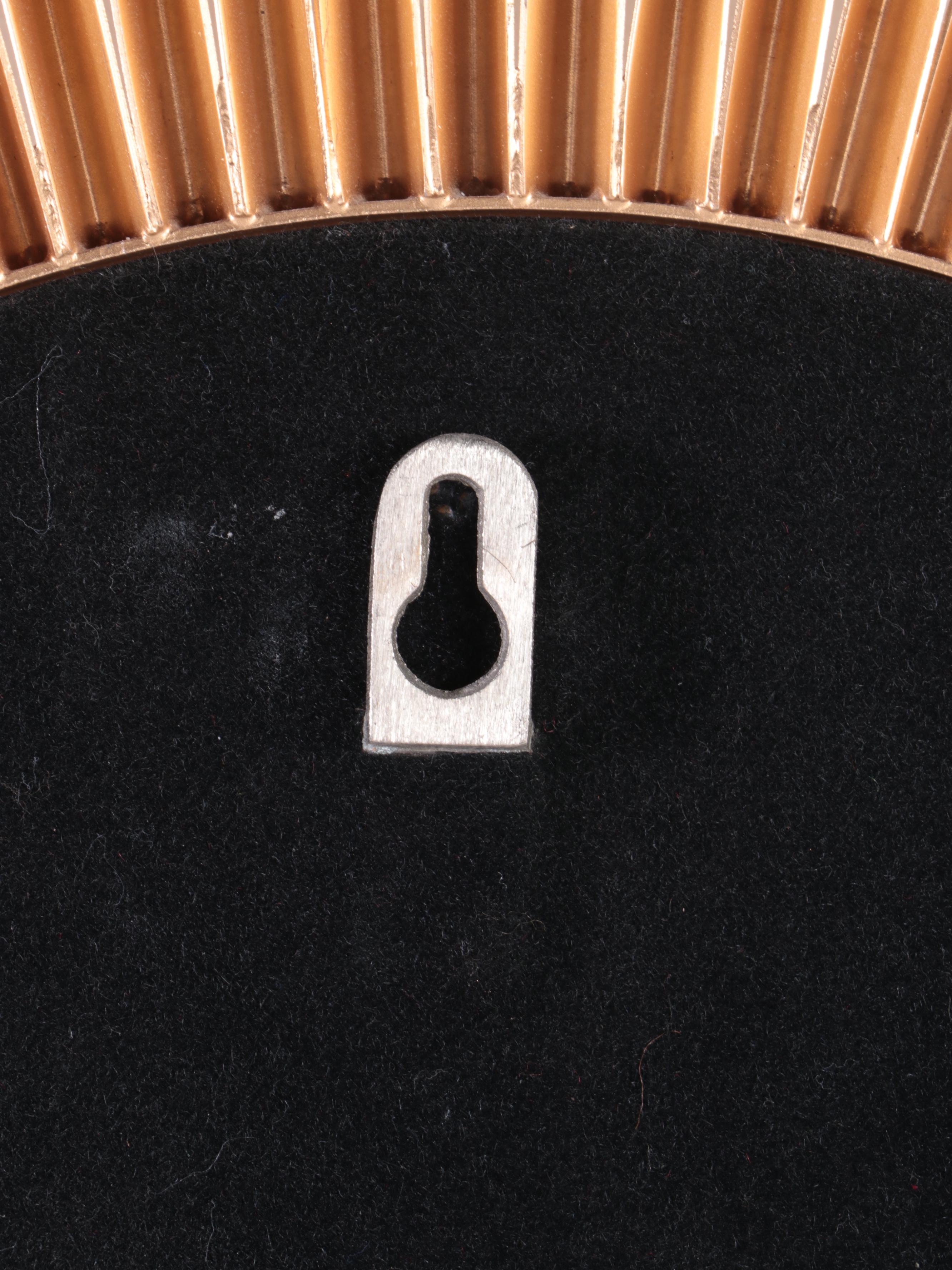 Global Views Sunburst Round Accent Wall Mirror