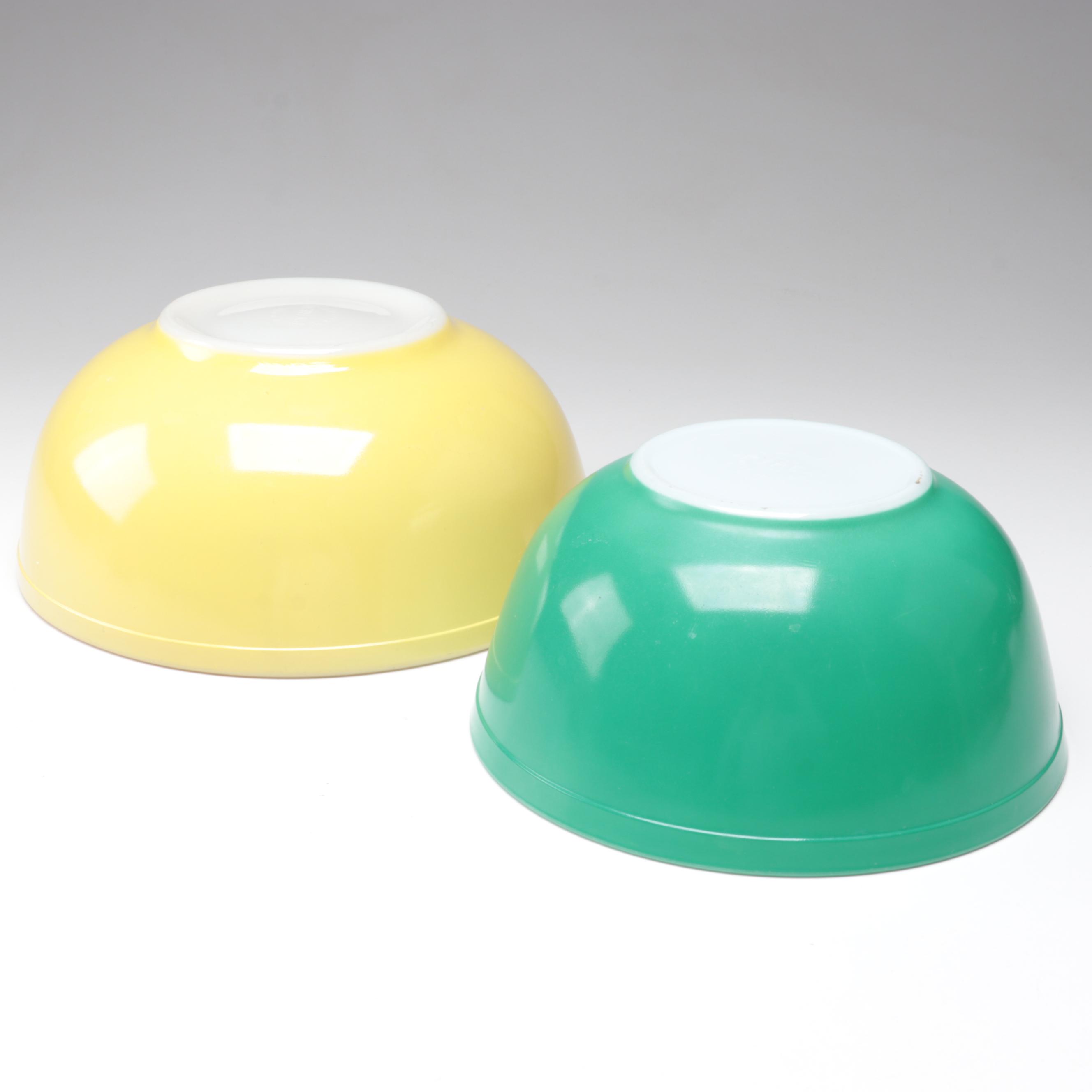 Pyrex "Primary Colors" Mixing Bowls with Pyrex Refrigerator Dishes