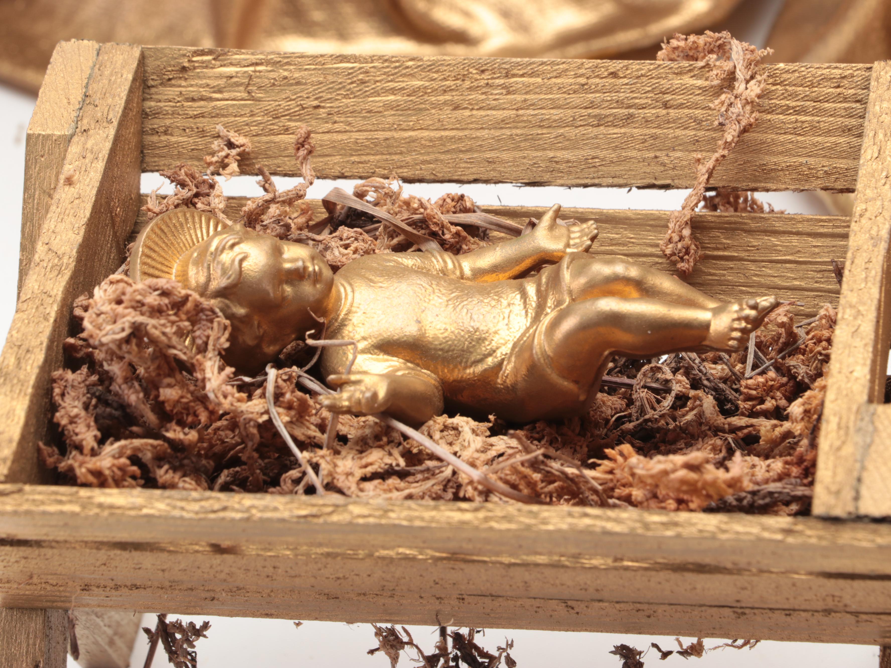Gilt Decorated Papier-mâché Nativity Set