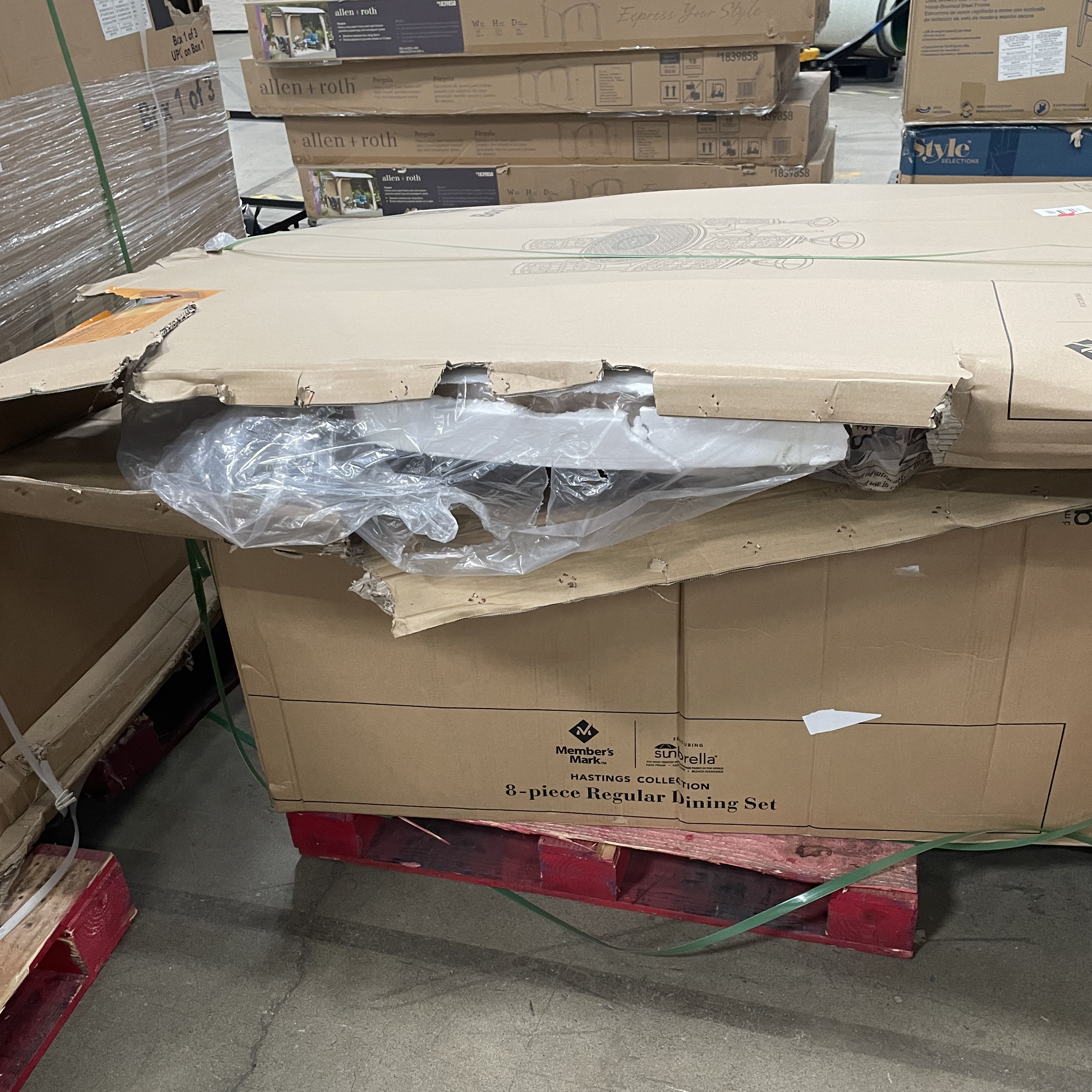 Member's Mark Hastings Collection Patio Dining Set with Sunbrella Cushions