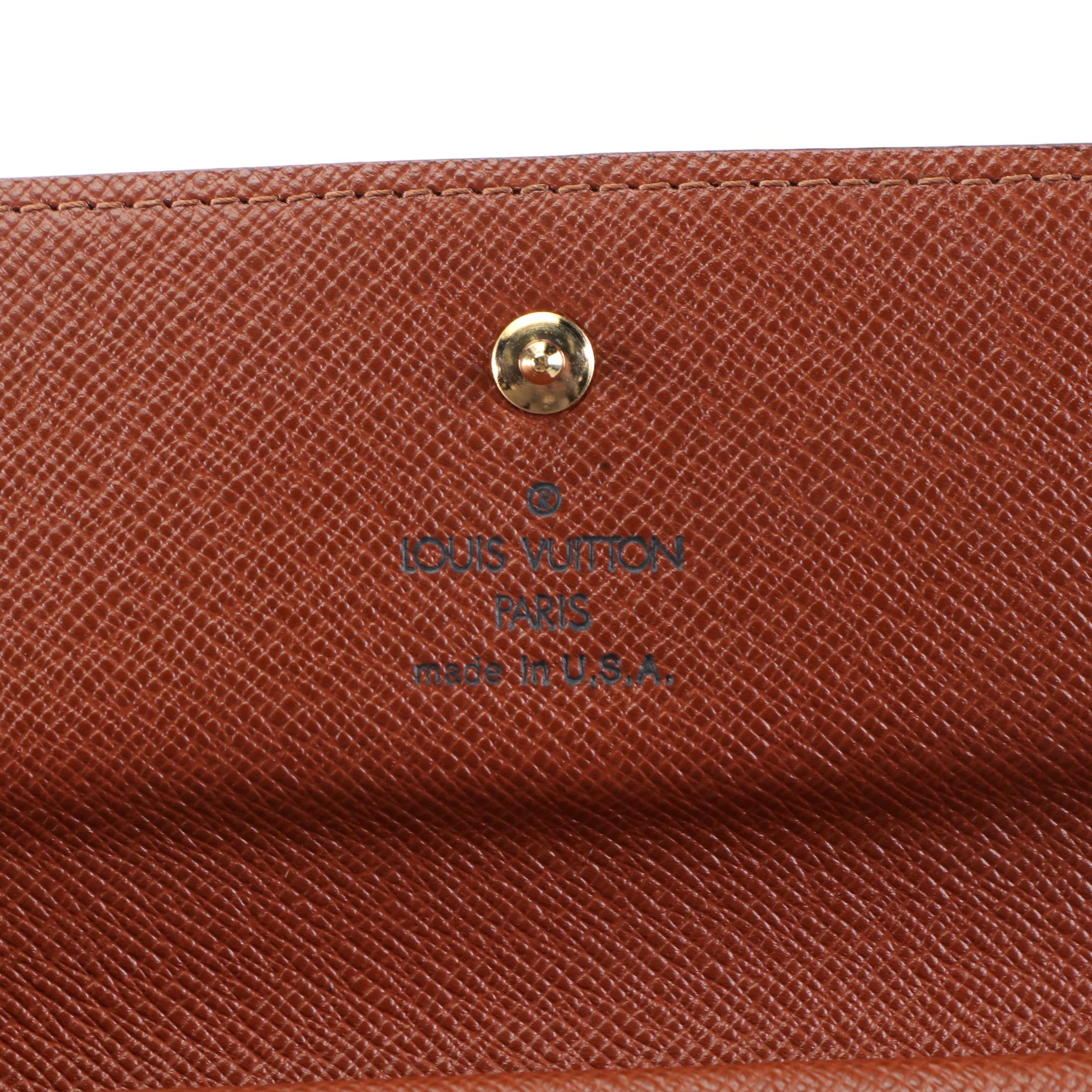 Louis Vuitton International Wallet in Monogram Canvas