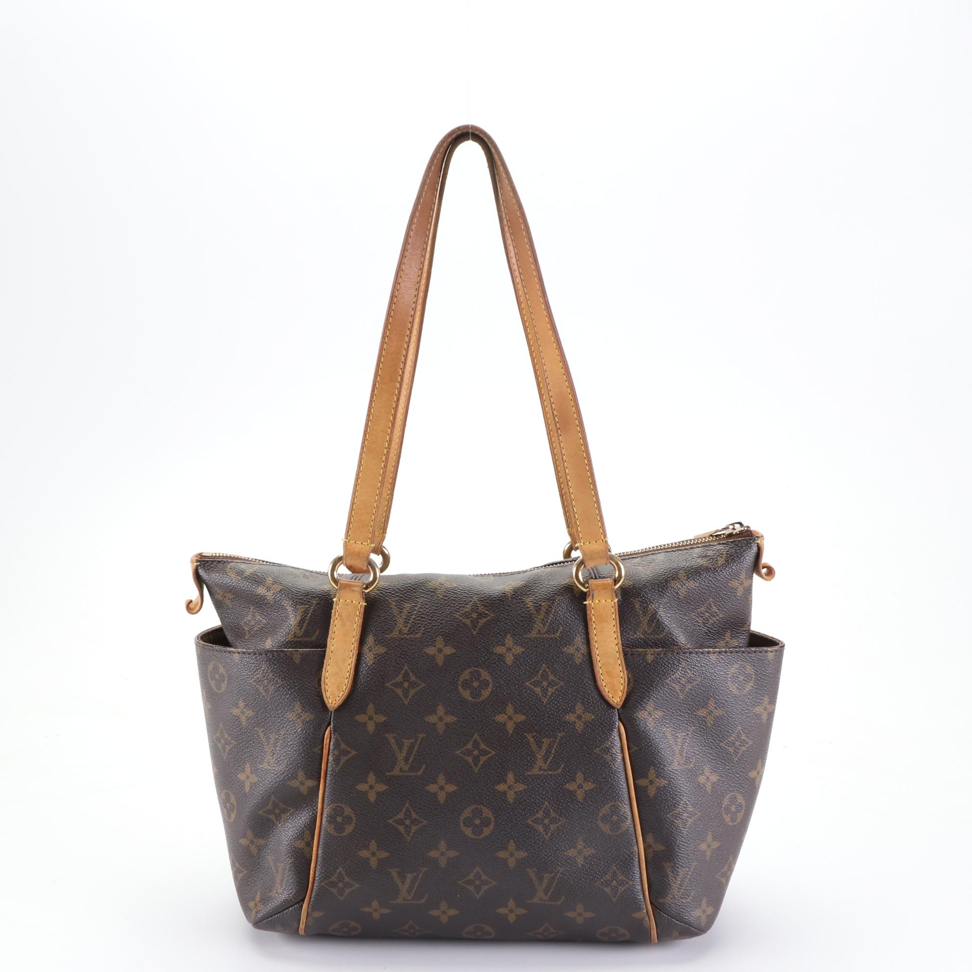 Louis Vuitton Totally PM in Monogram Canvas and Vachetta Leather
