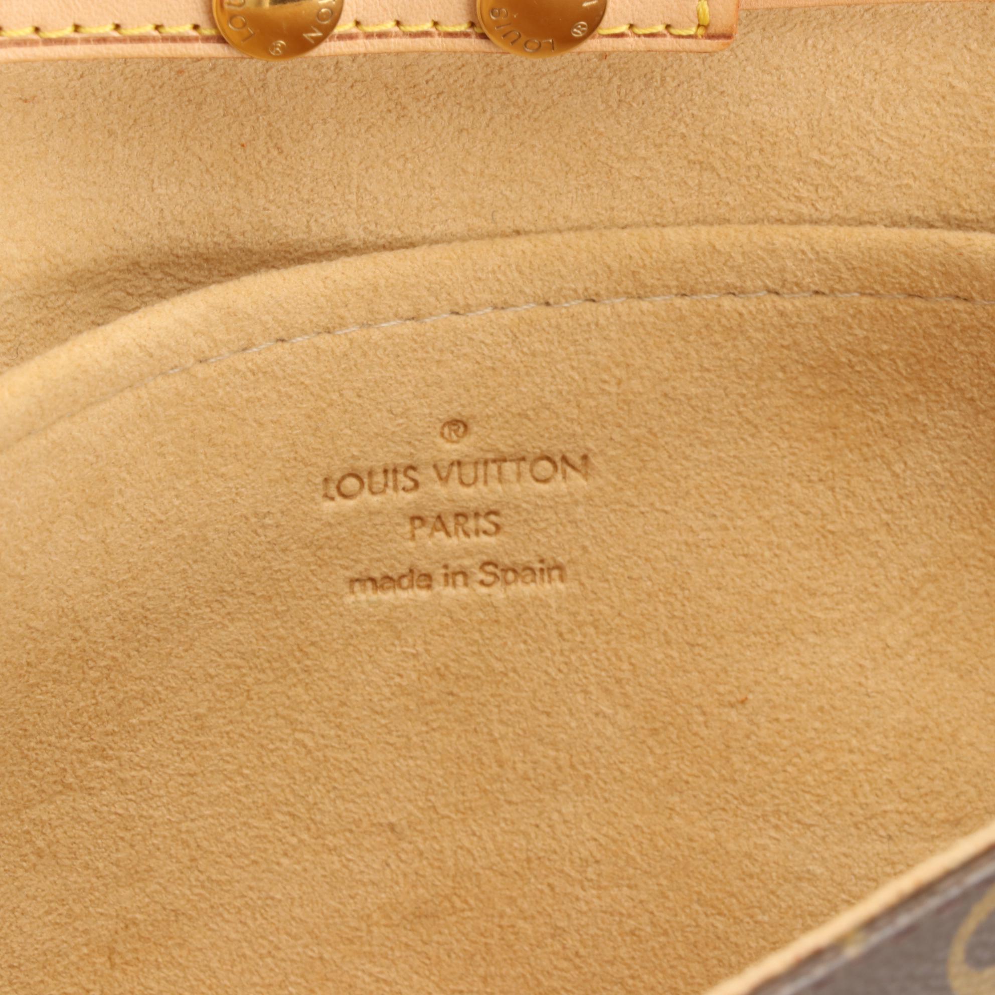 Louis Vuitton Twin GM Pochette in Monogram Canvas and Vachetta Leather