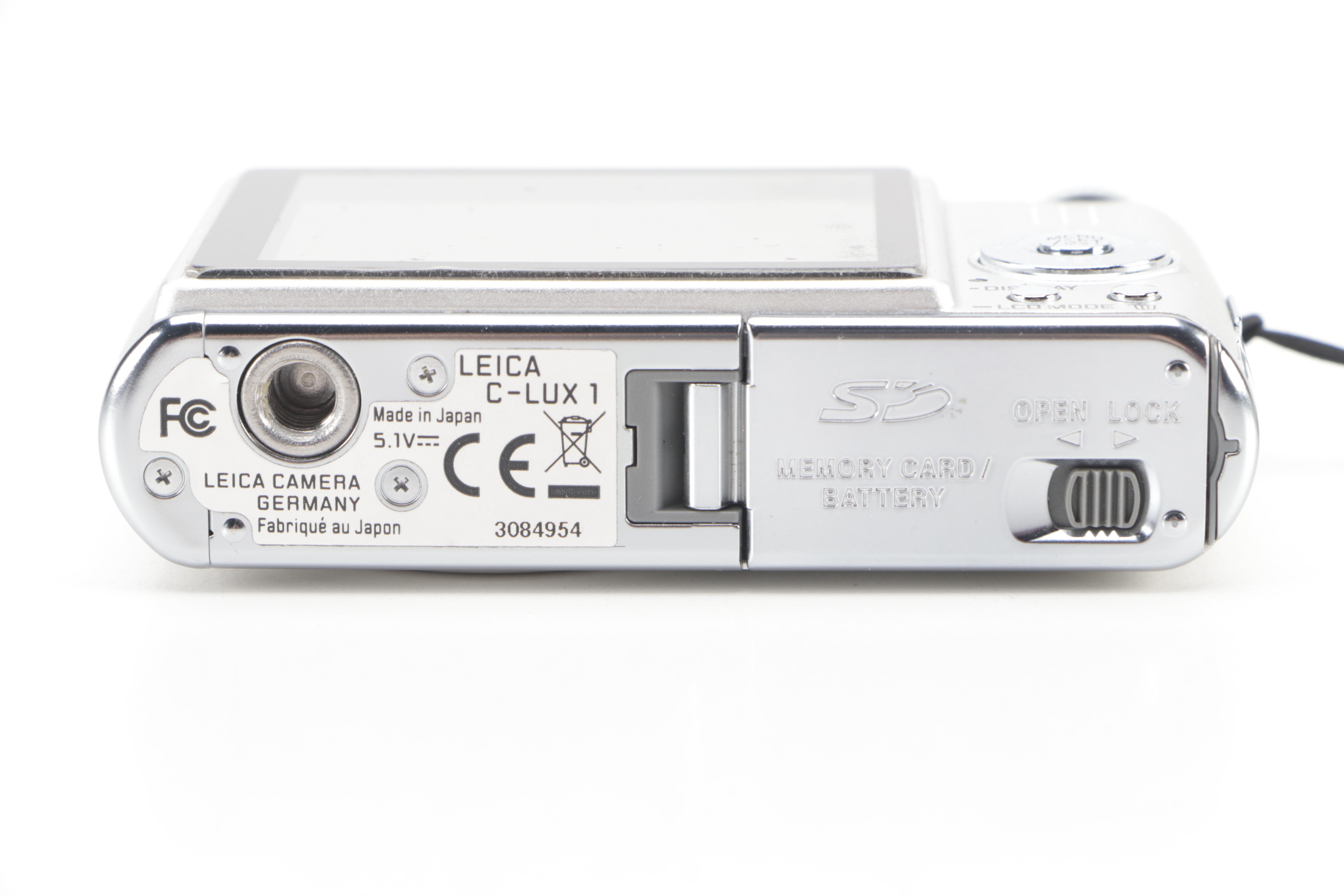 Leica C-LUX 1 Digital Camera with Battery Chargers, SD Cards and More