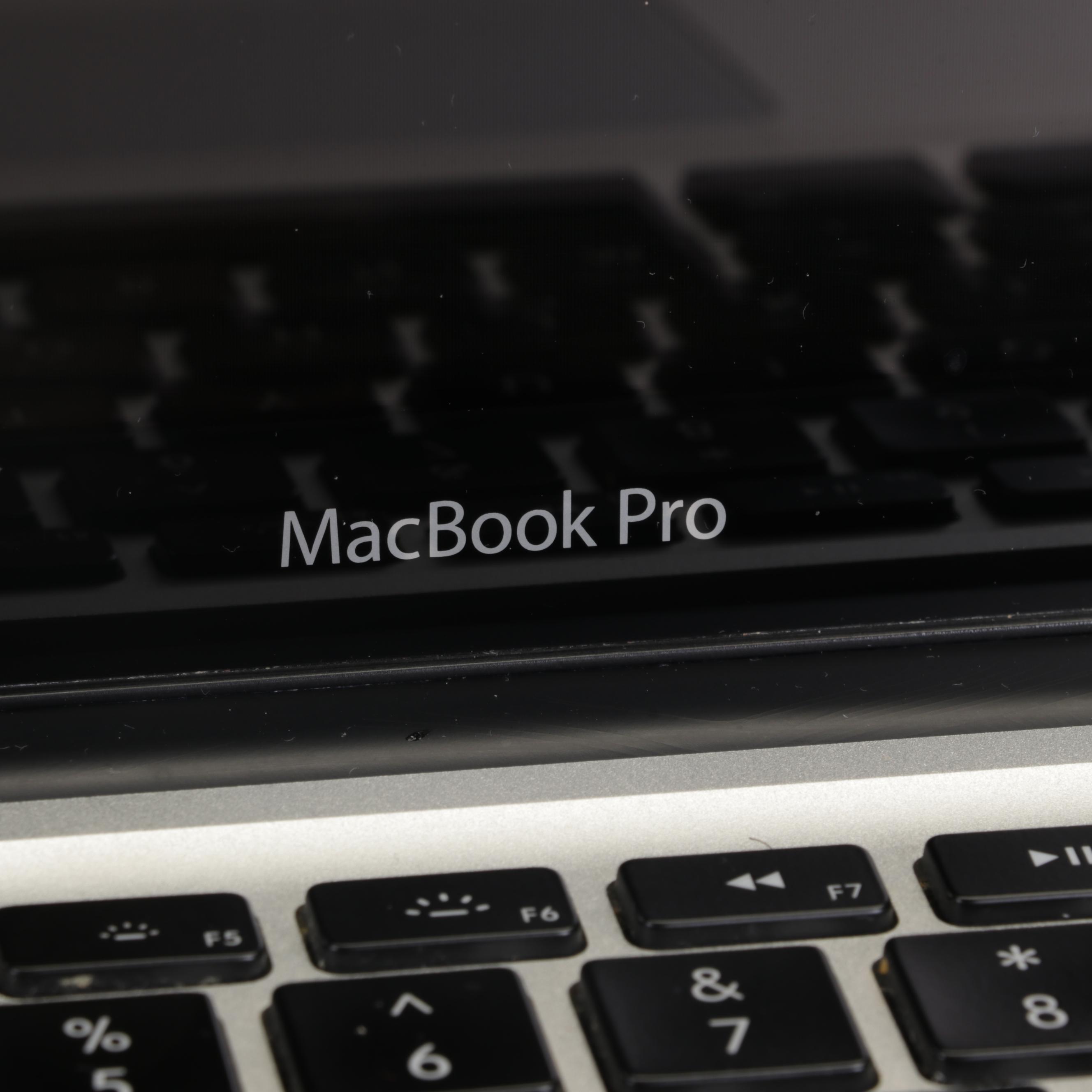 Apple 13" MacBook Pro Laptop with Charging Cord and Bag, Mid-2010