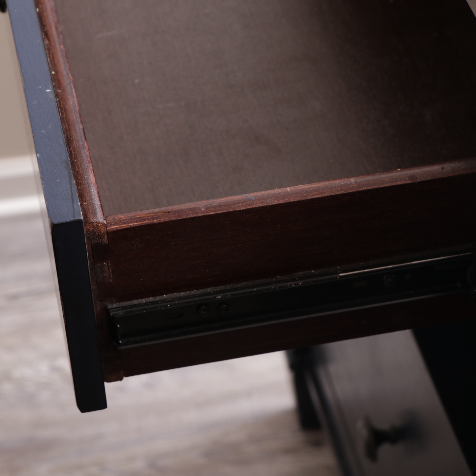 Klaussner "Trisha Yearwood Collection" Stainless Top Kitchen Island and Stools