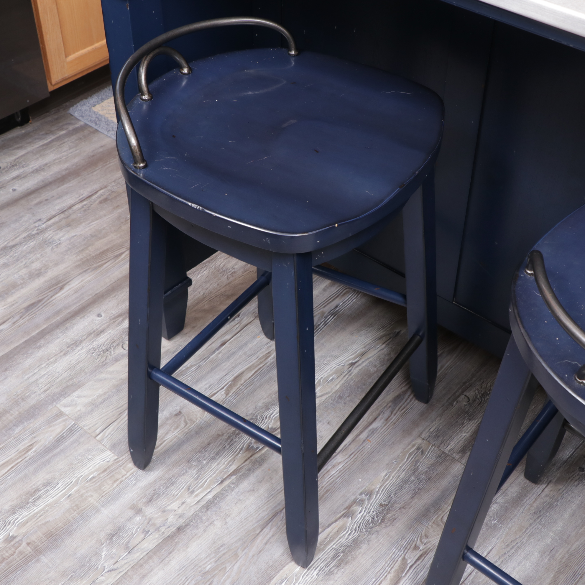 Klaussner "Trisha Yearwood Collection" Stainless Top Kitchen Island and Stools