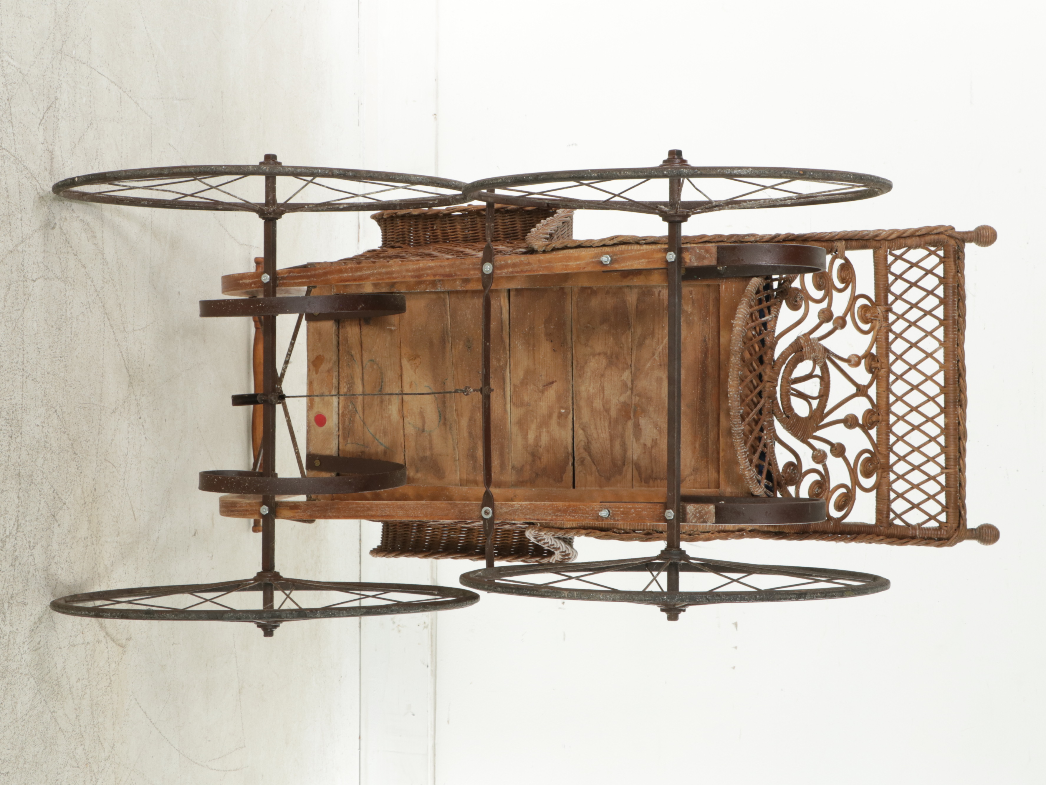 Late Victorian Wicker Baby Carriage, Late 19th/Early 20th Century