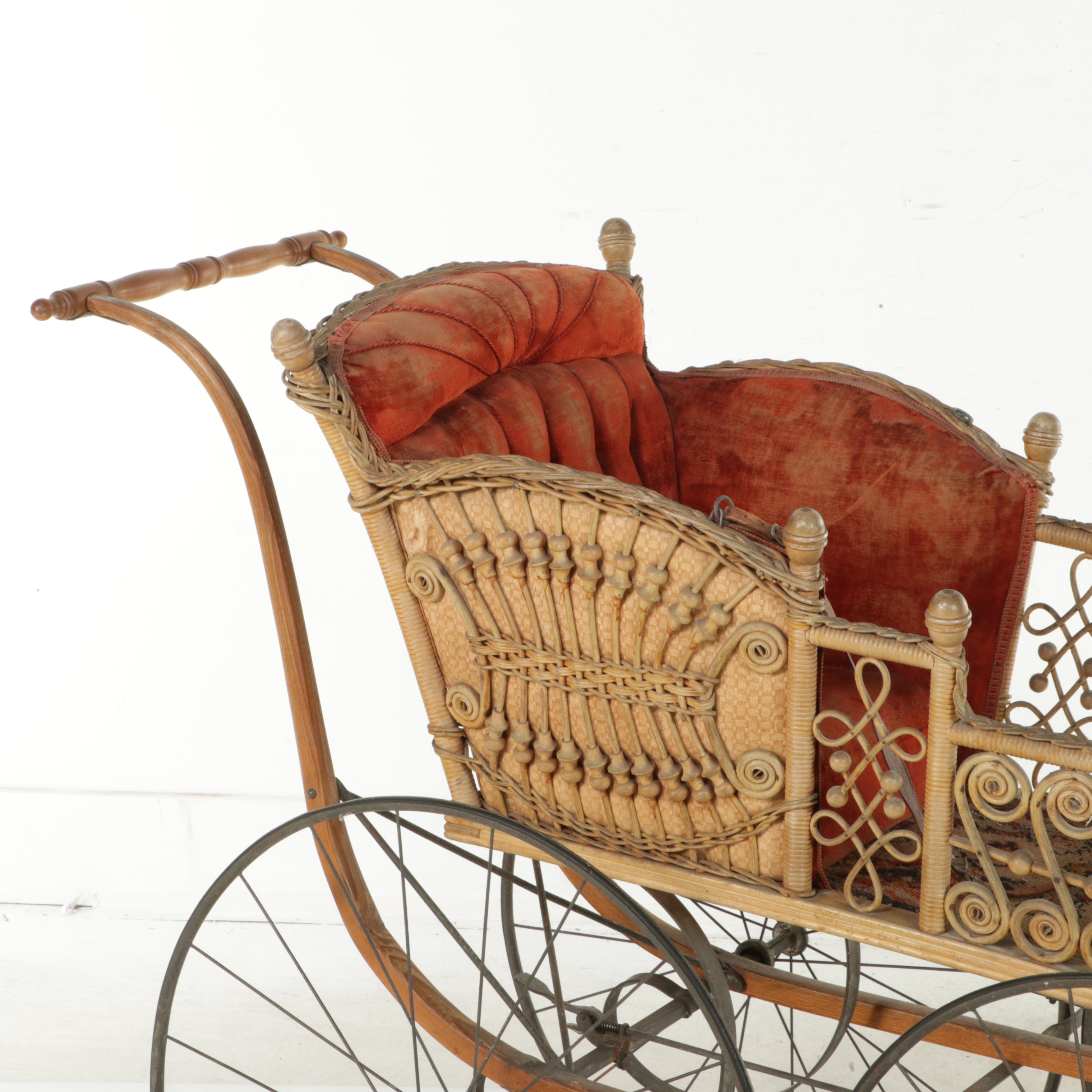 F.A. Whitney Late Victorian Wicker Baby Carriage, Late 19th/Early 20th Century