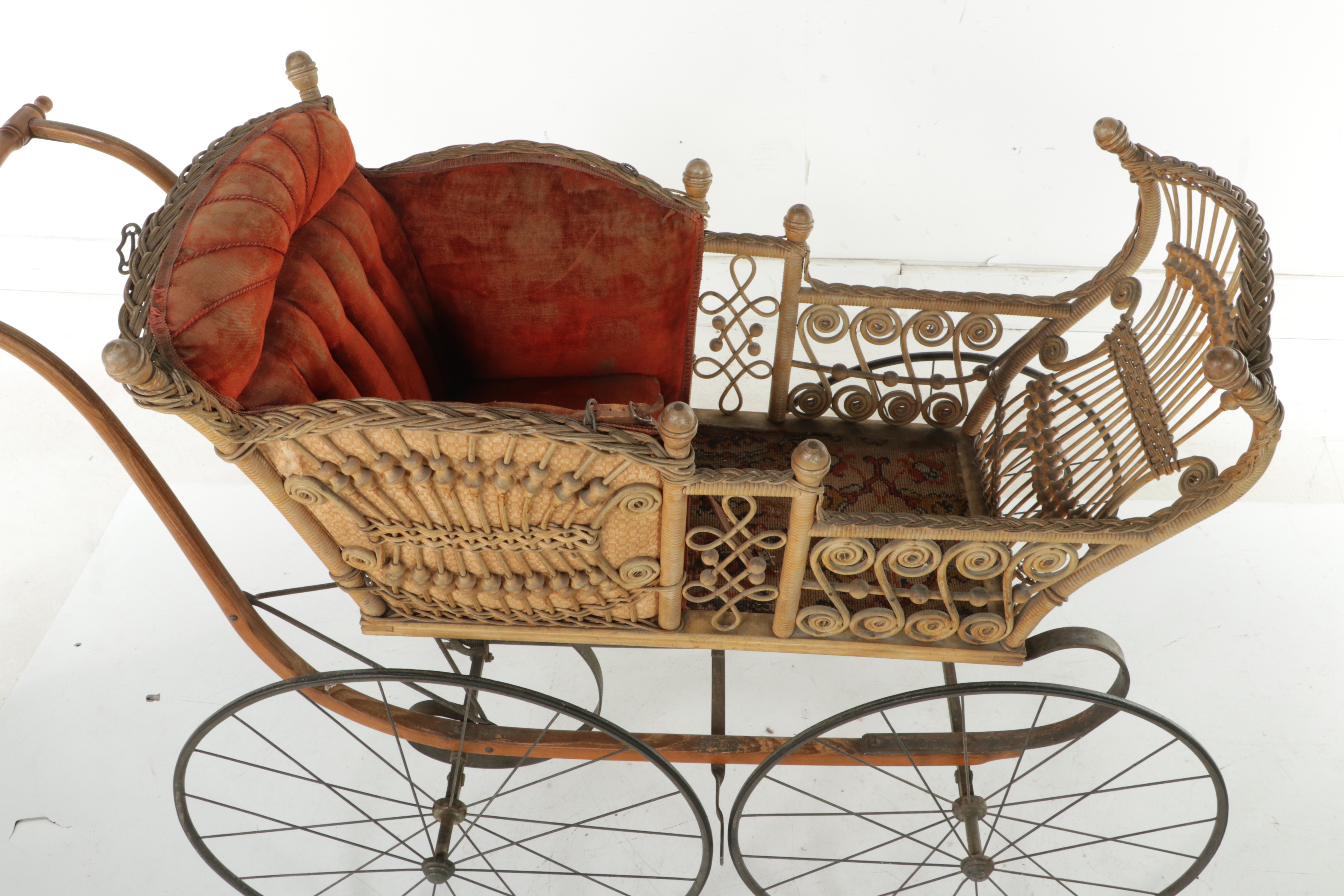 F.A. Whitney Late Victorian Wicker Baby Carriage, Late 19th/Early 20th Century