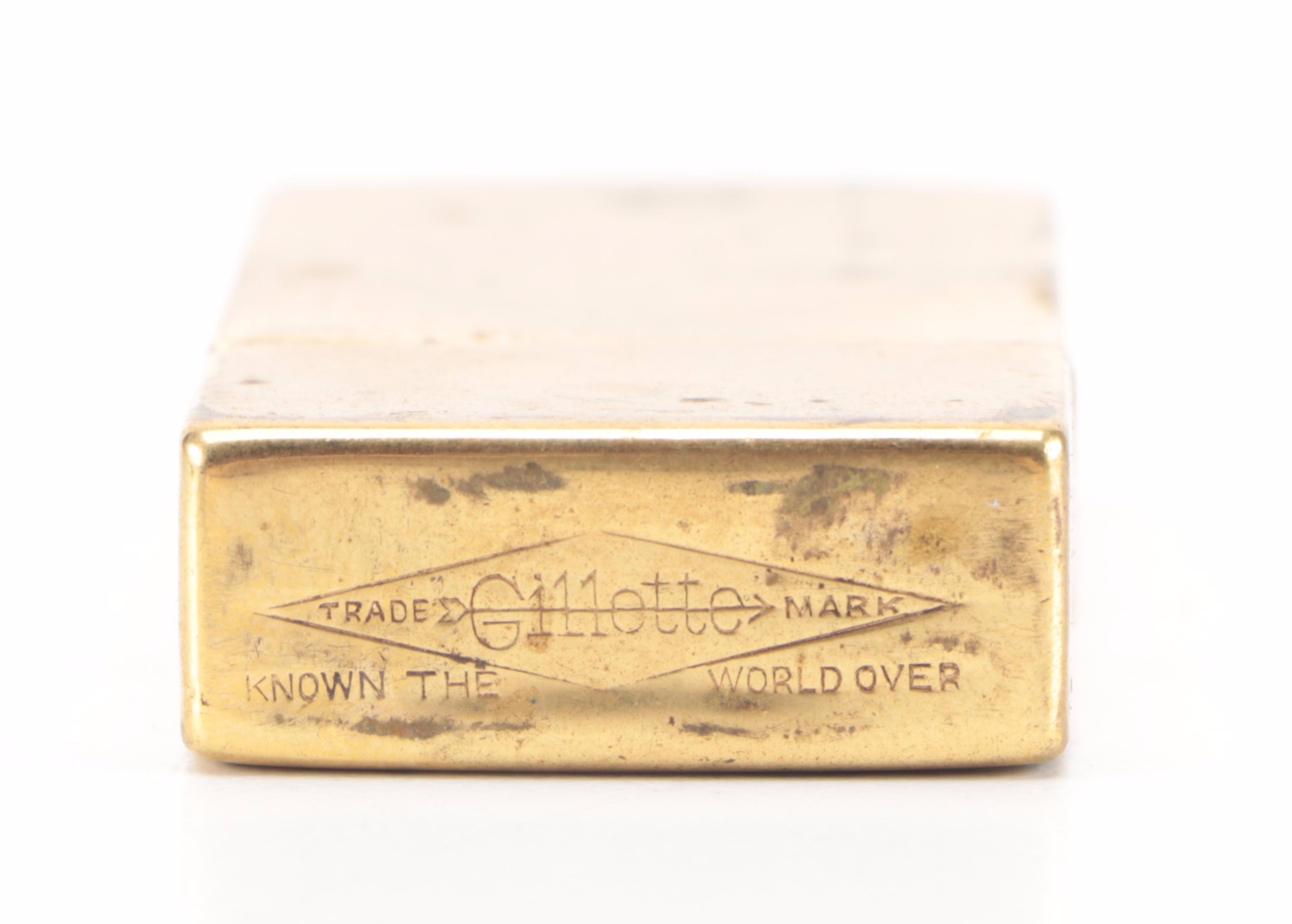 Gillette Richwood Double Edge Safety Razor with Blade Case