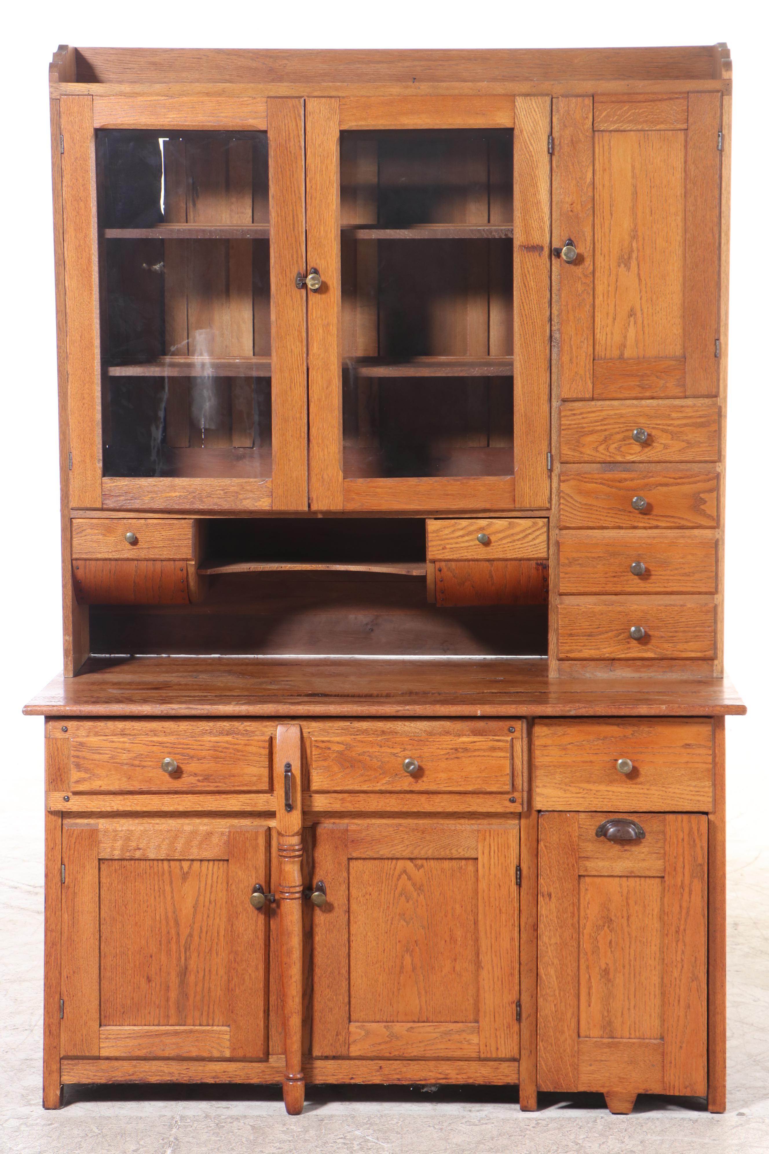 Late Victorian Oak Kitchen Cupboard with Pull-Out Work Surface