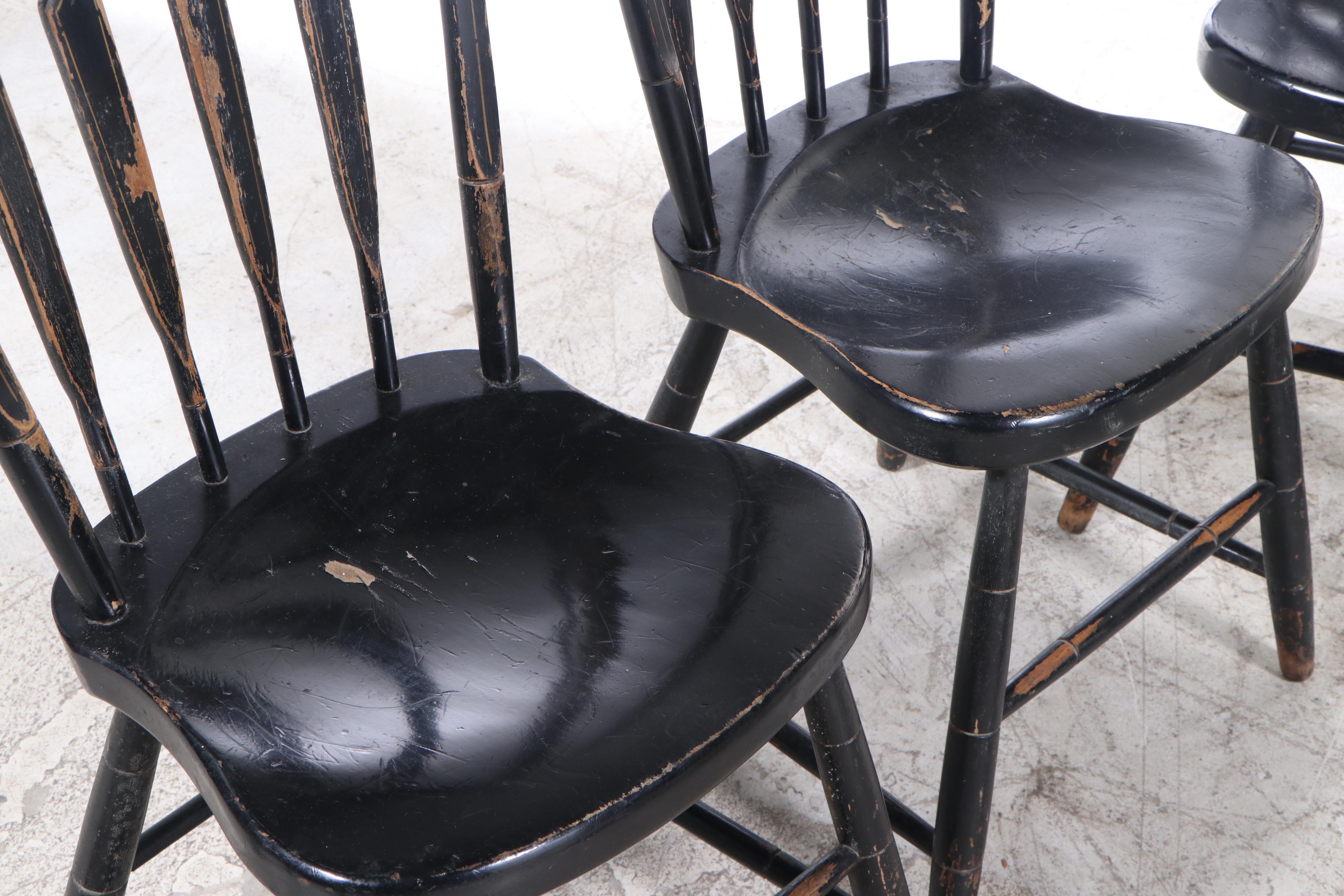 Set of Eight Backus Bros. Cincinnati, Federal Style Stenciled Arrowback Chairs