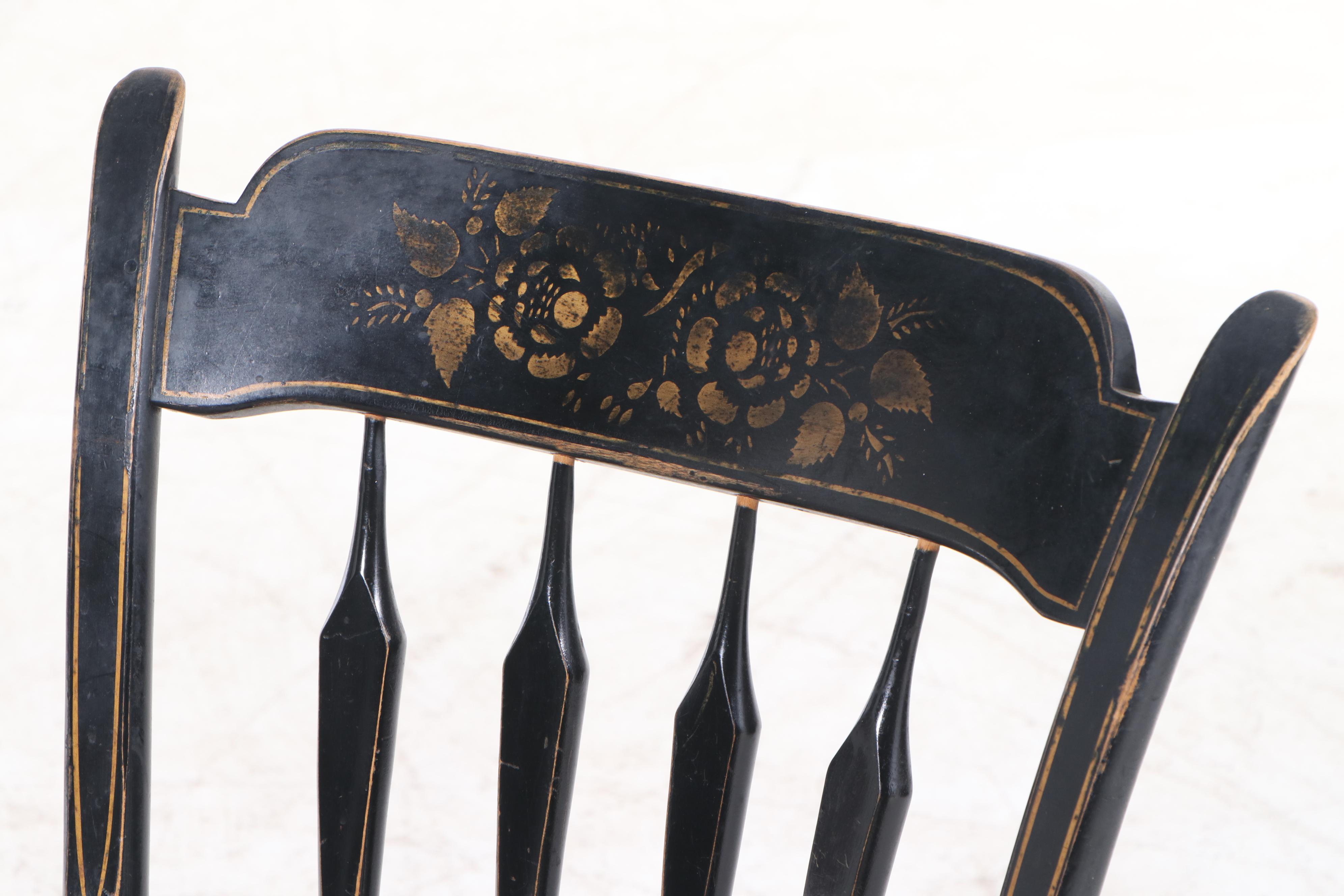 Set of Eight Backus Bros. Cincinnati, Federal Style Stenciled Arrowback Chairs