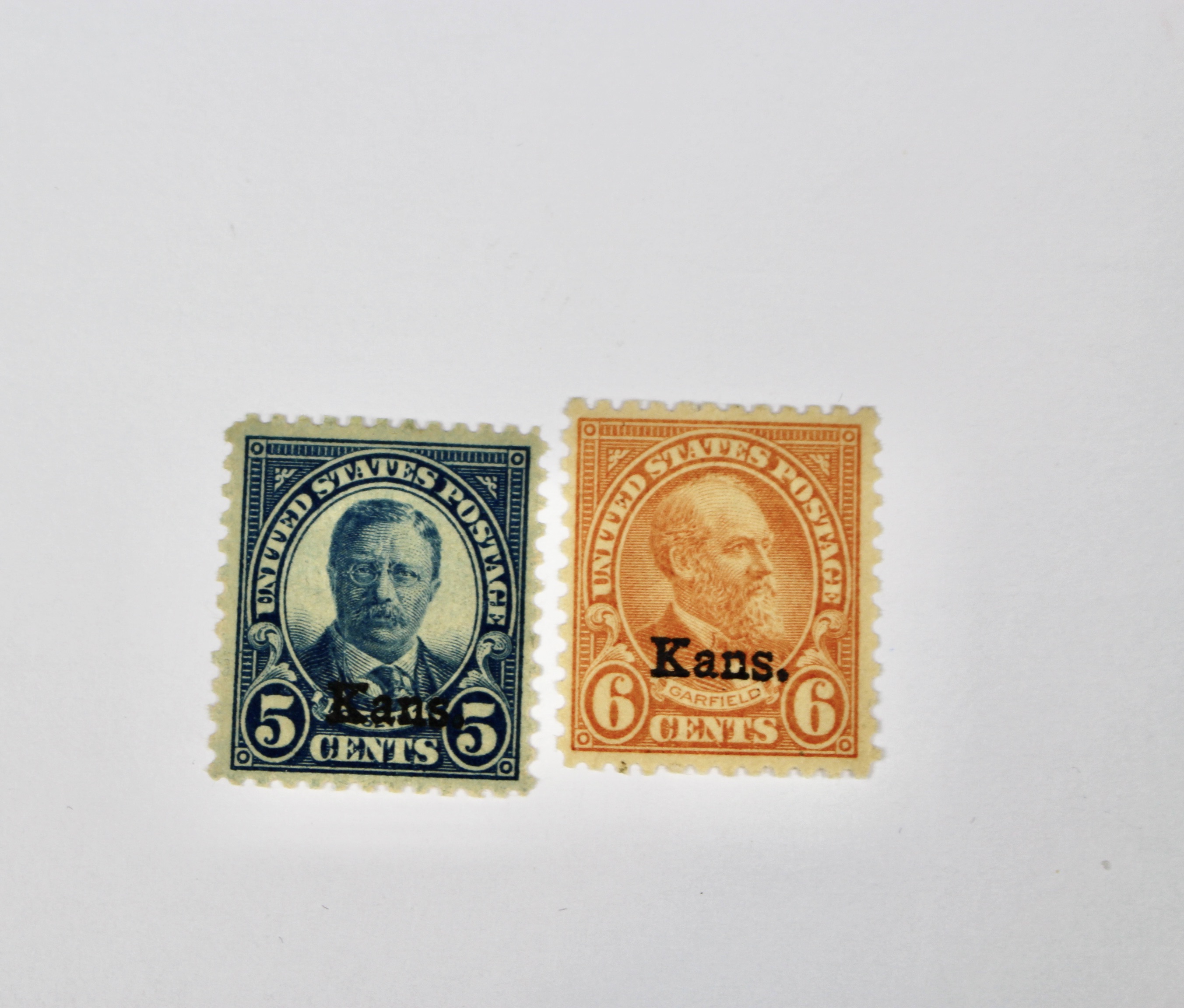 Complete Group of Kansas Nebraska Stamps - Scott#s 658-679